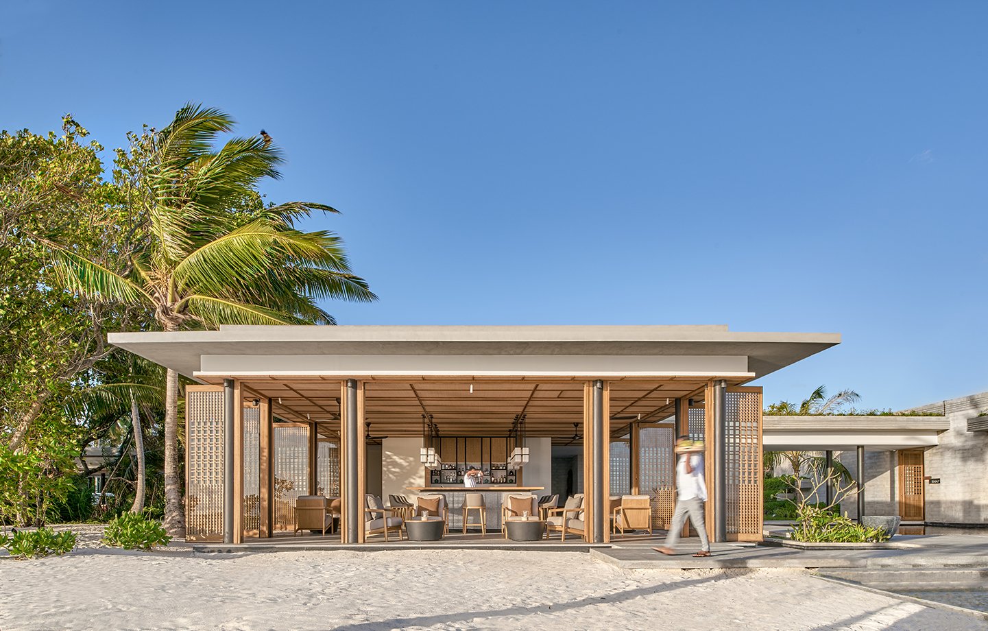 Alila Kothaifaru - Mirus Bar