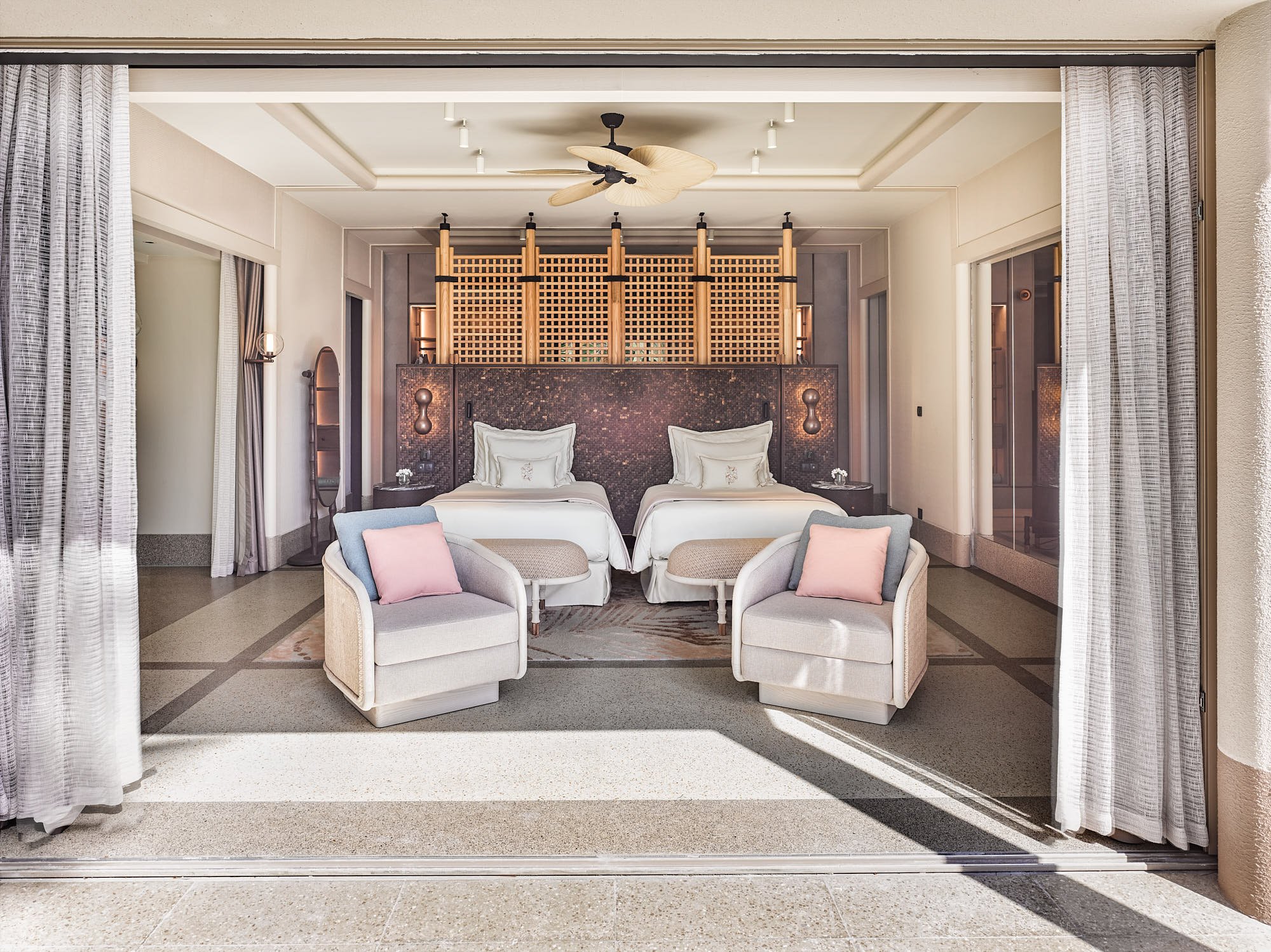 Four Bedroom Beach Residence - Indoor