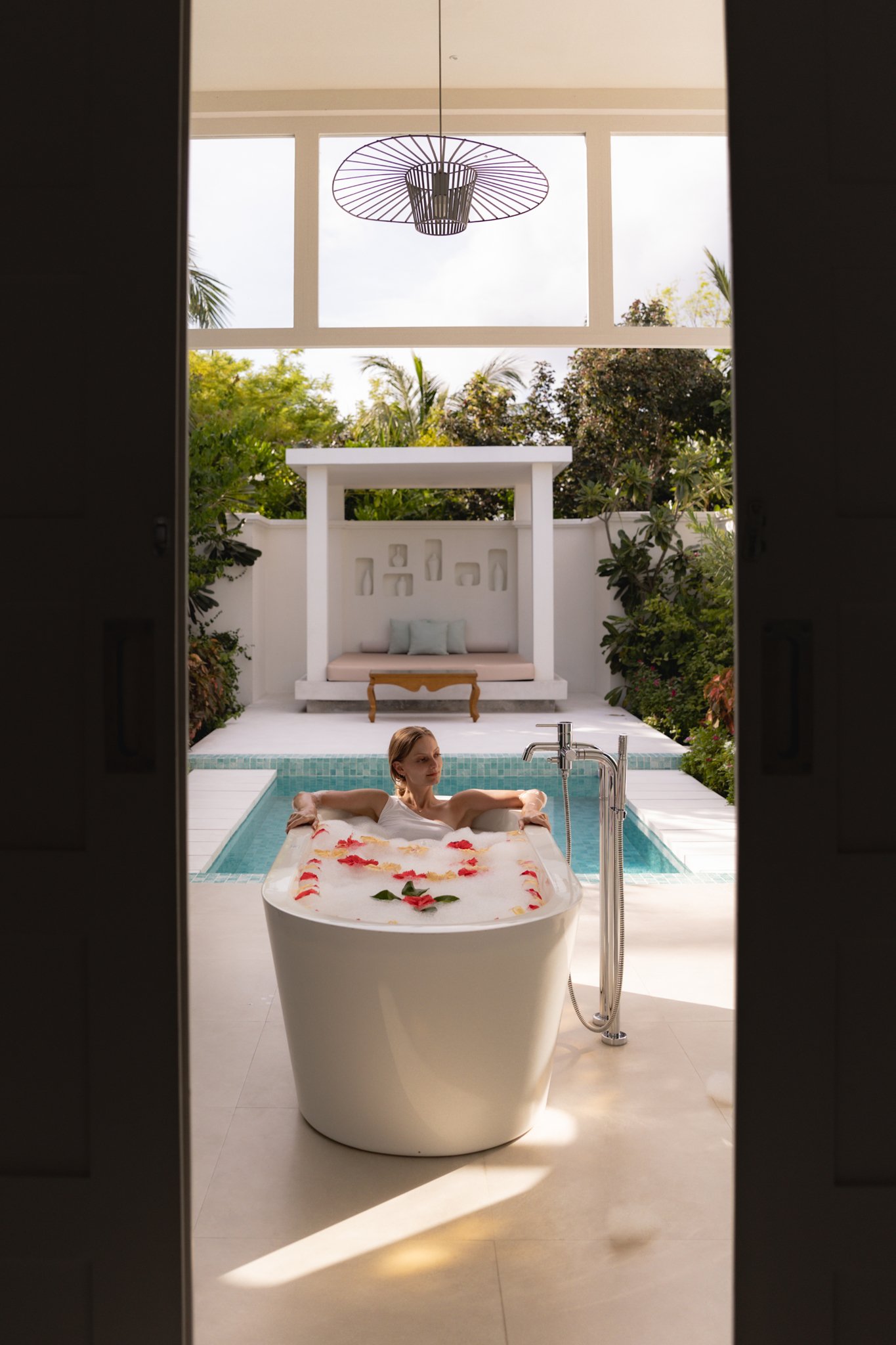 Grand Beach Villa with Pool-4.jpg