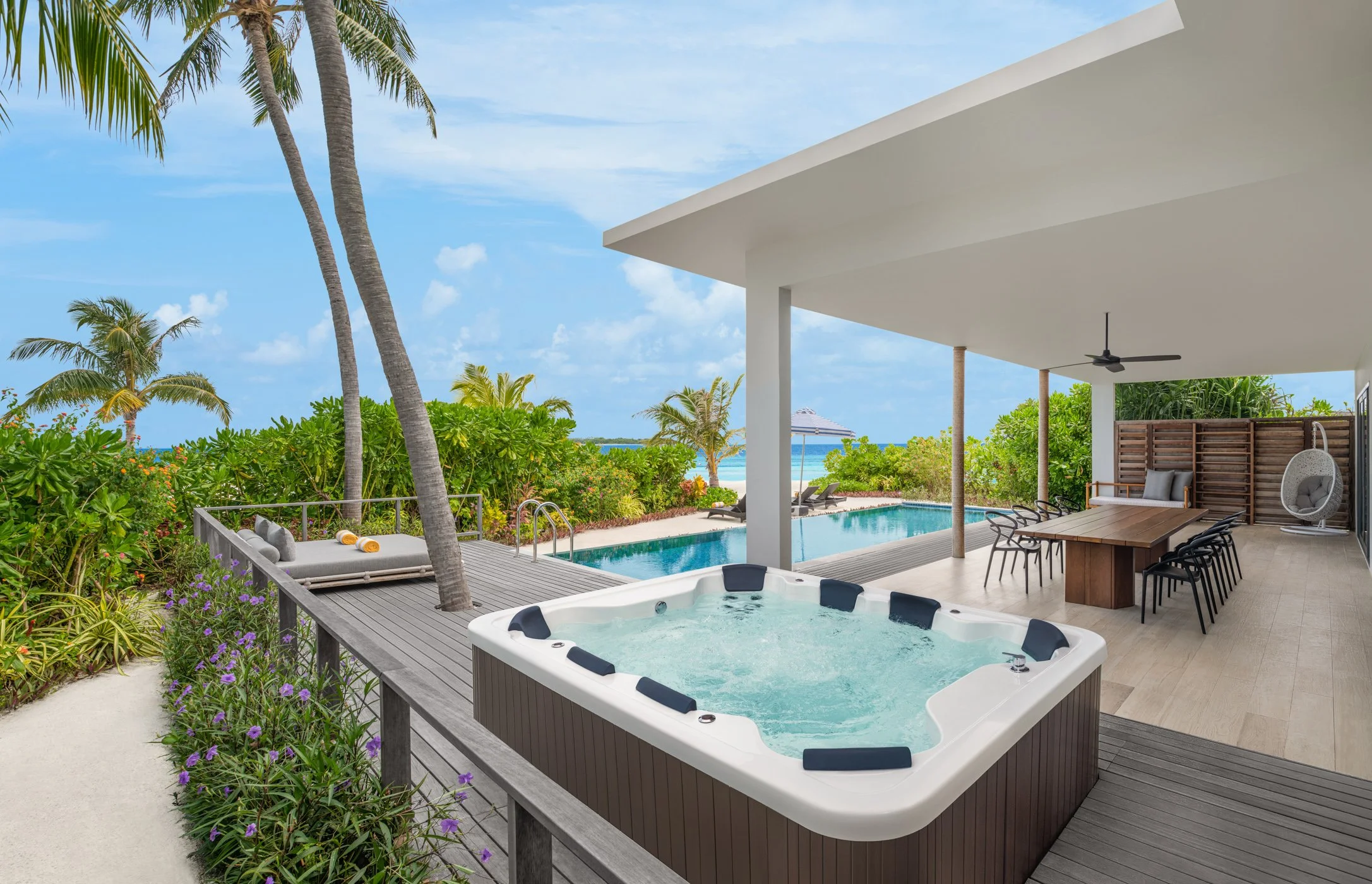 Thilamaafushi Villa - Private Hot Tub