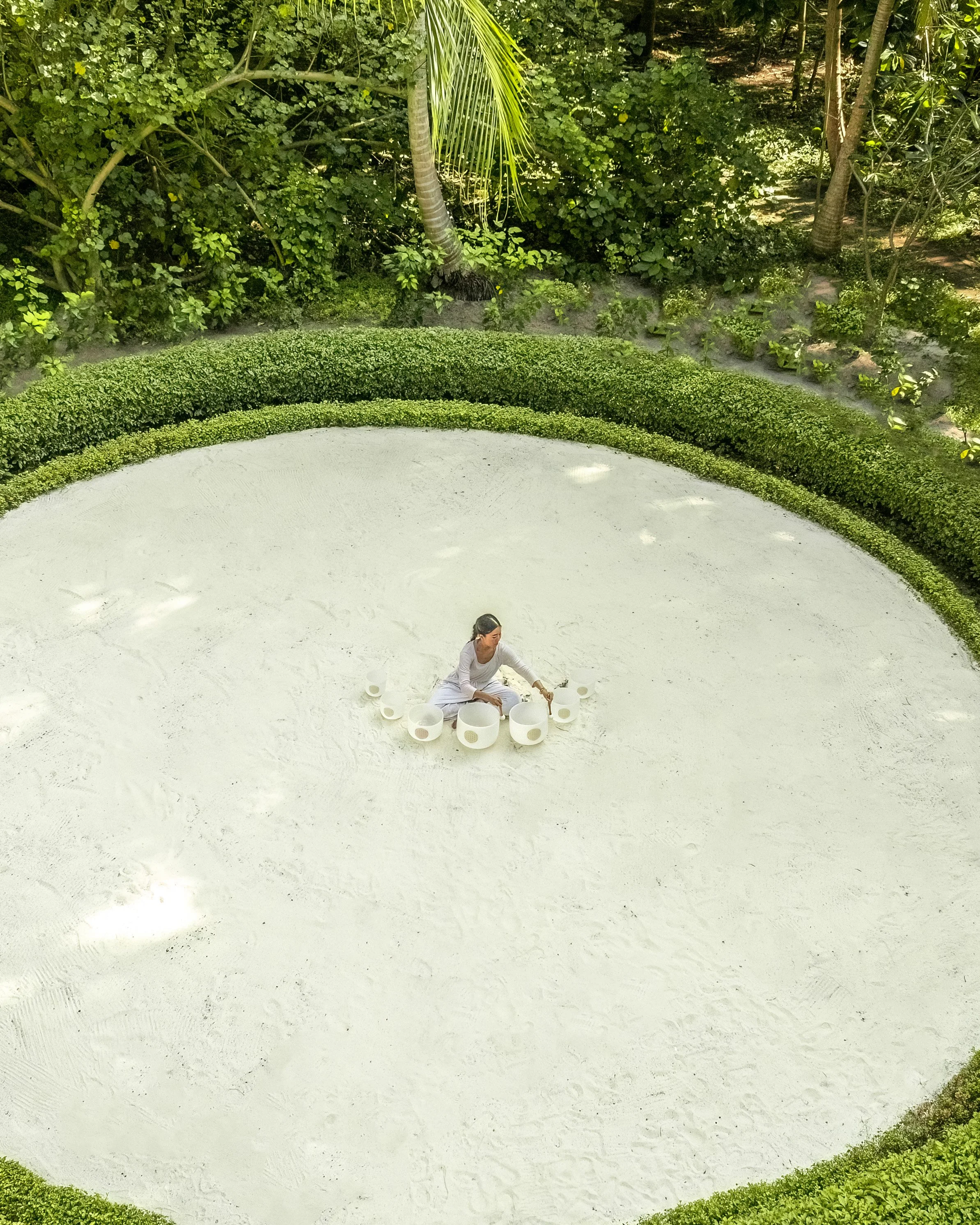 Dusit Thani Maldives - Spa Sound Bath