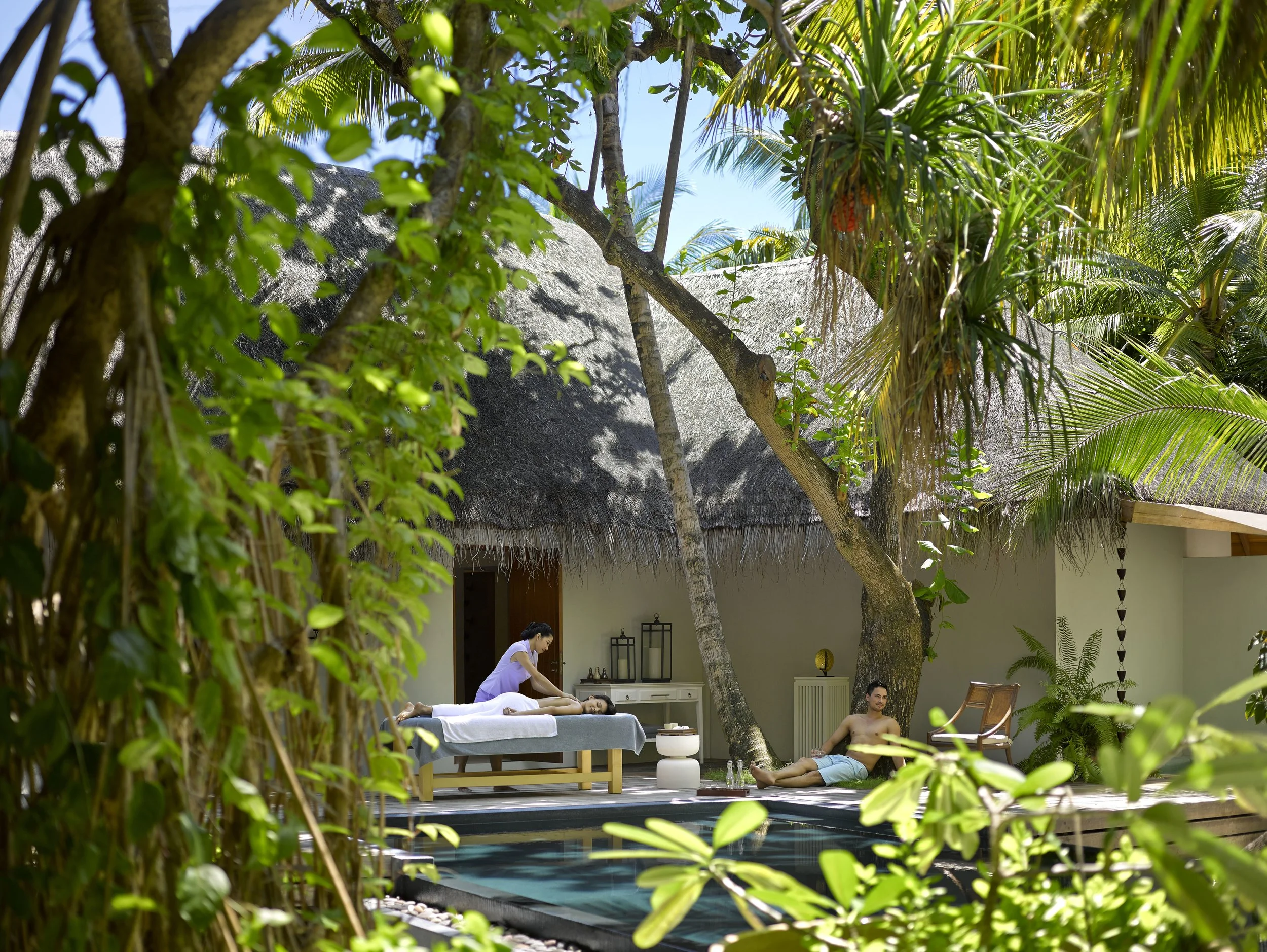Dusit Thani Maldives - Spa Outdoor