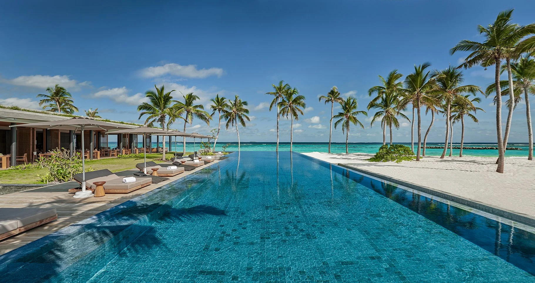 Alila Kothaifaru - Infinity Pool