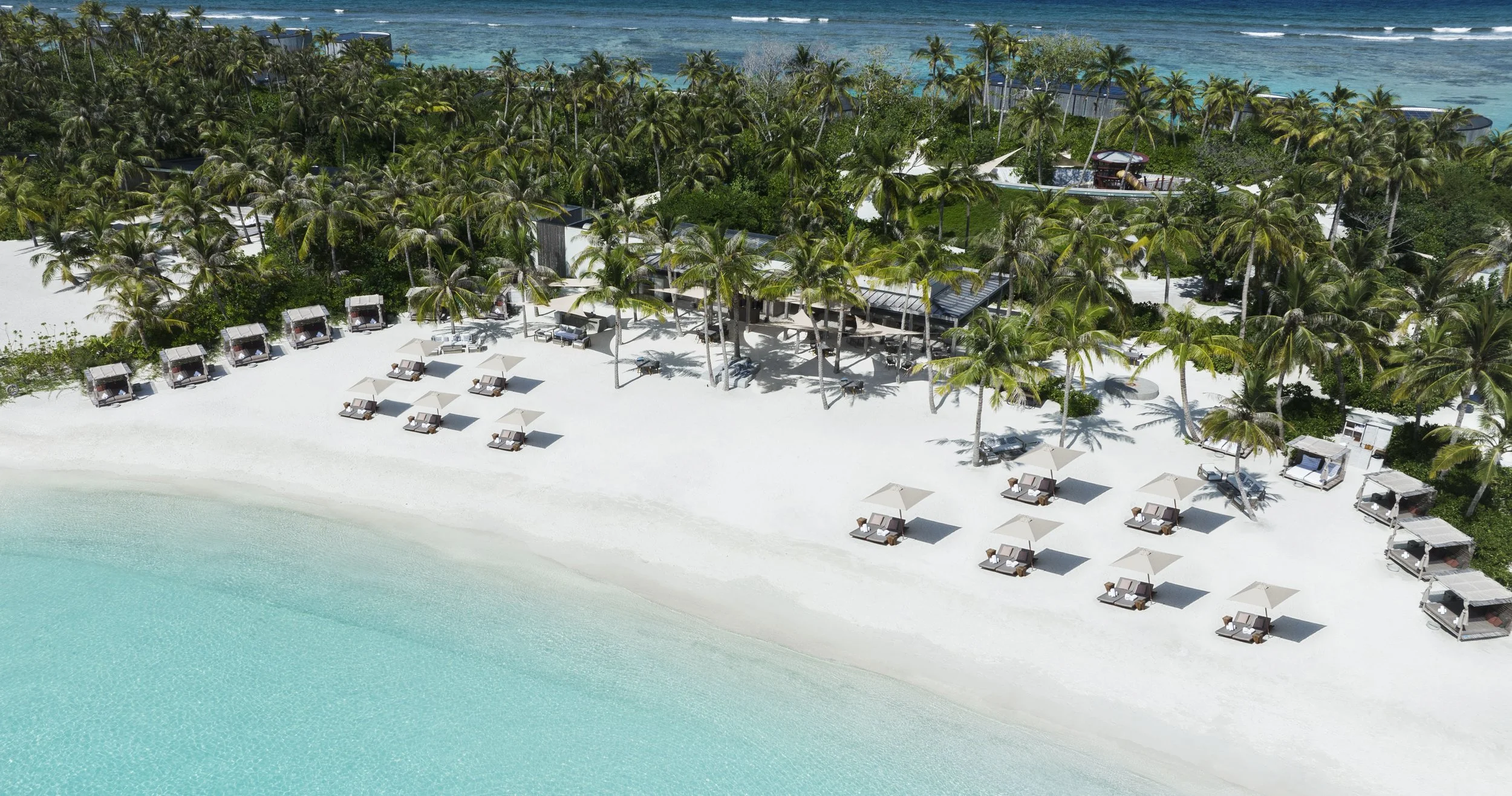 The Ritz-Carlton Maldives, Fari Islands - Beach Shack