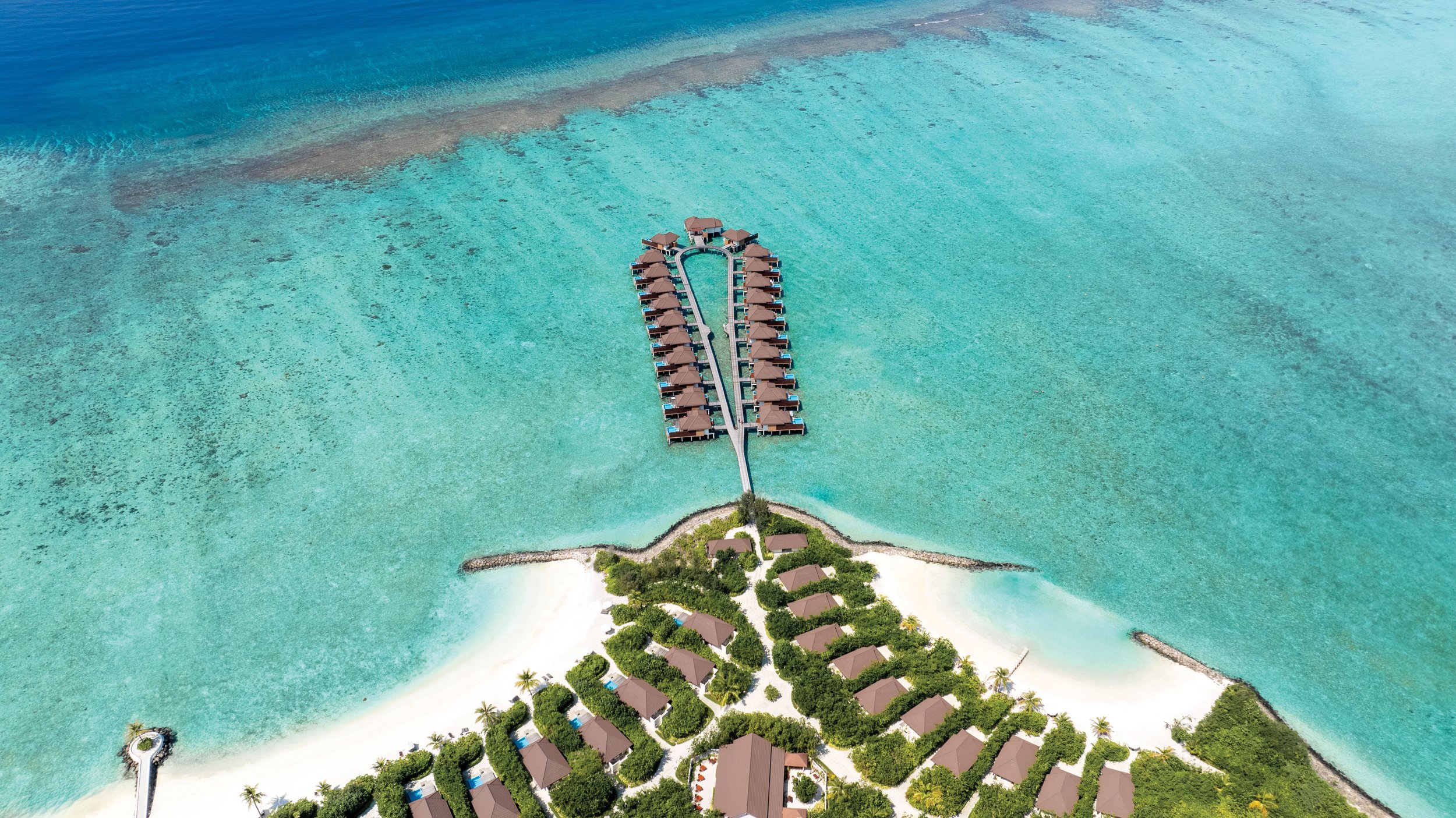 VARU BY ATMOSPHERE - LIFESTYLE - ISLAND AERIALS 04.jpg