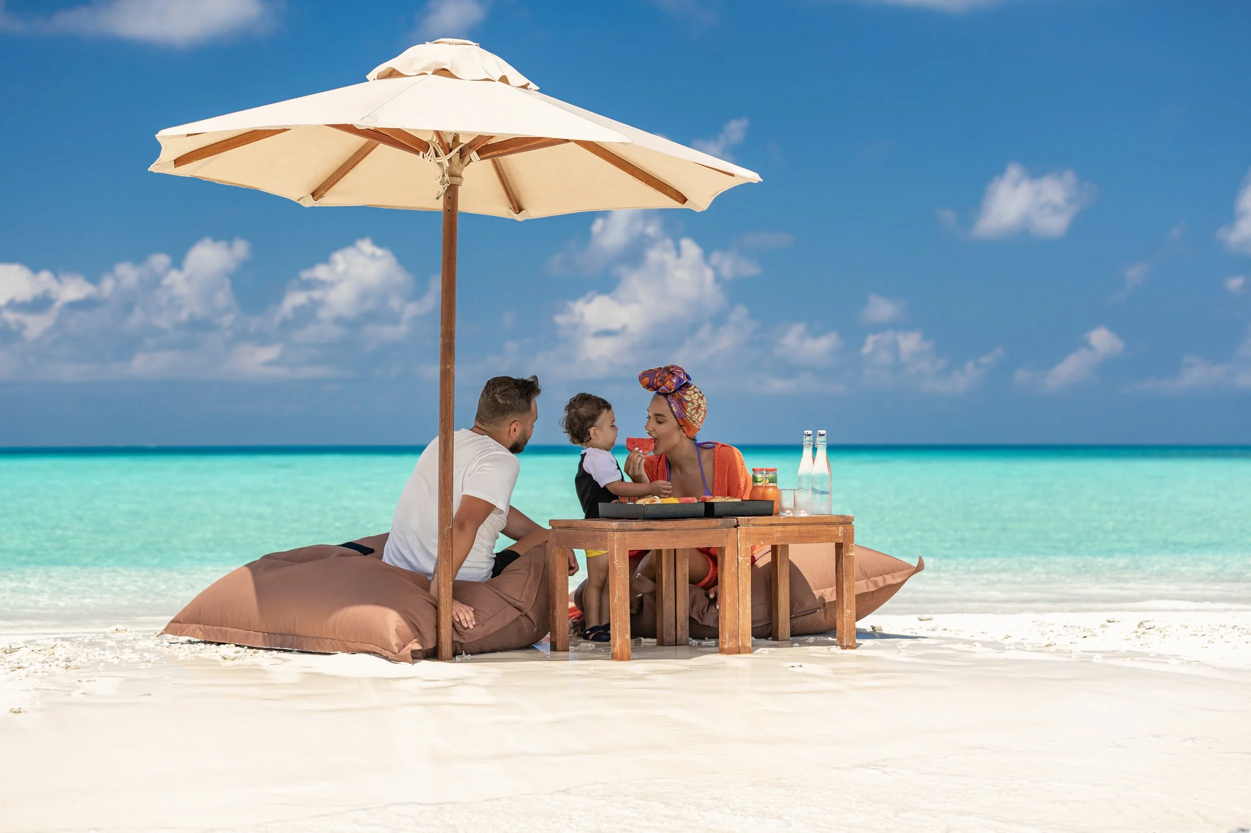 Furaveri Maldives - Sand Bank Dining