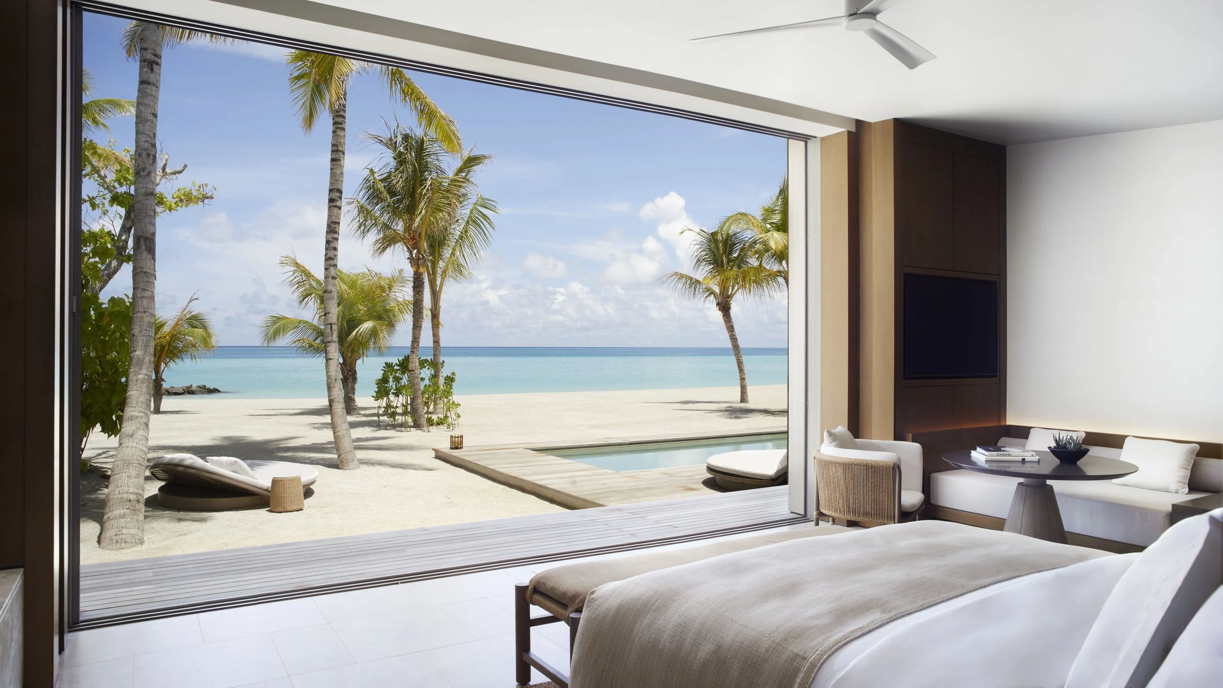 Two Bedroom Beach Pool Villa - Indoor