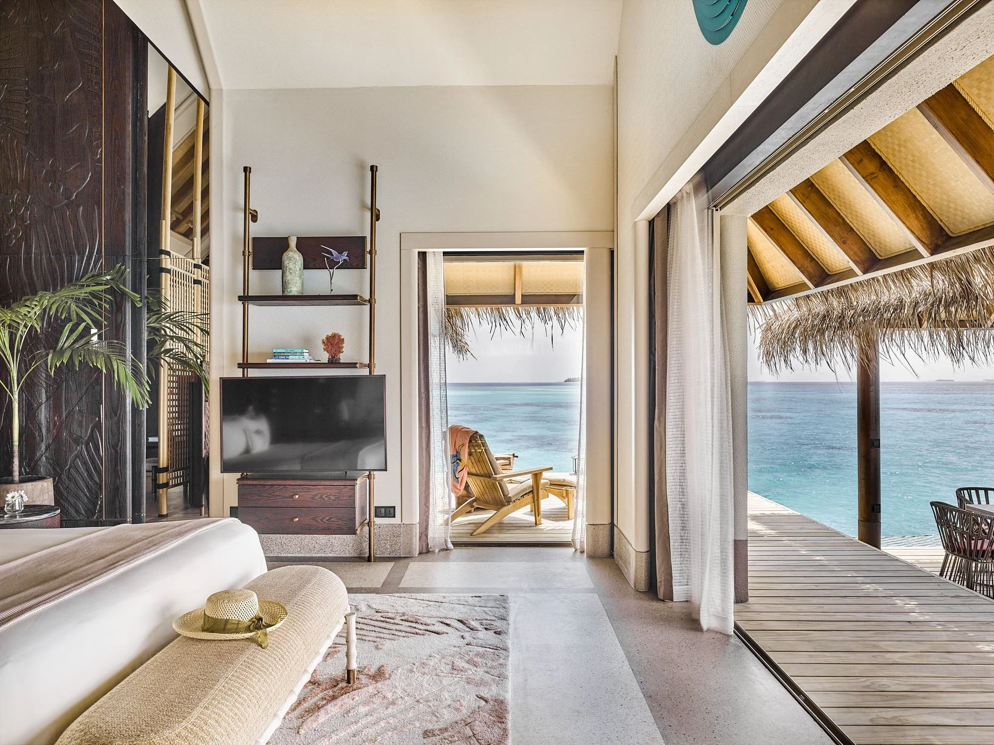 Three Bedroom Ocean Residence with 2 Pools - Indoor