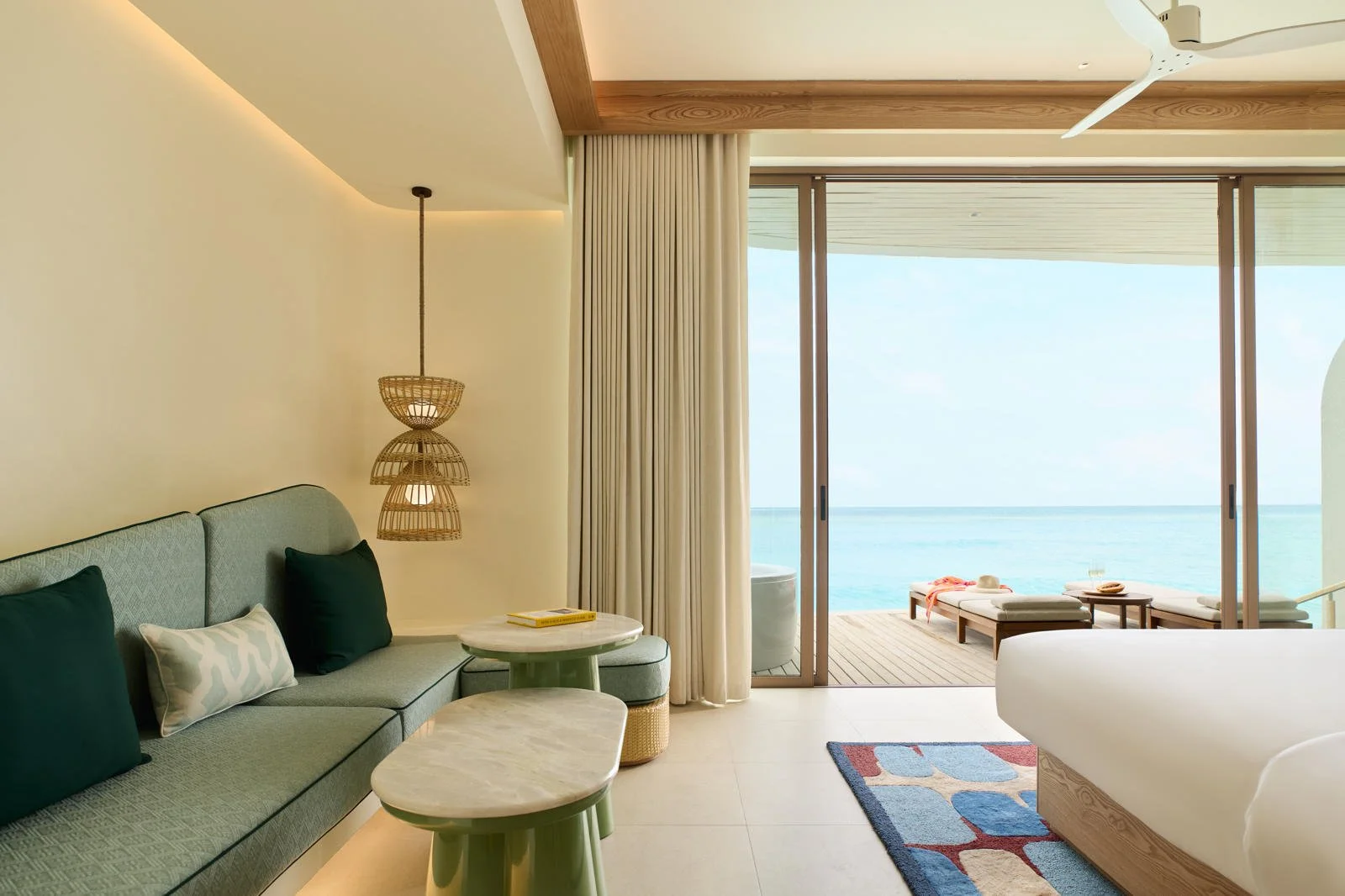 Centara Grand Lagoon - One-Bedroom Overwater Villa with Jacuzzi Interior