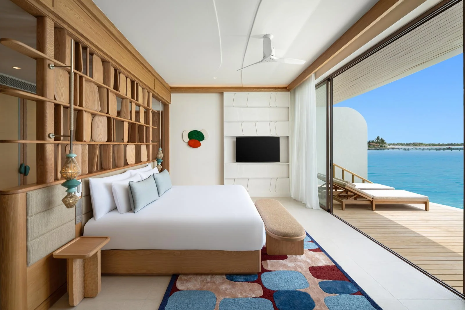 Centara Grand Lagoon - One-Bedroom Overwater Villa with Jacuzzi Interior