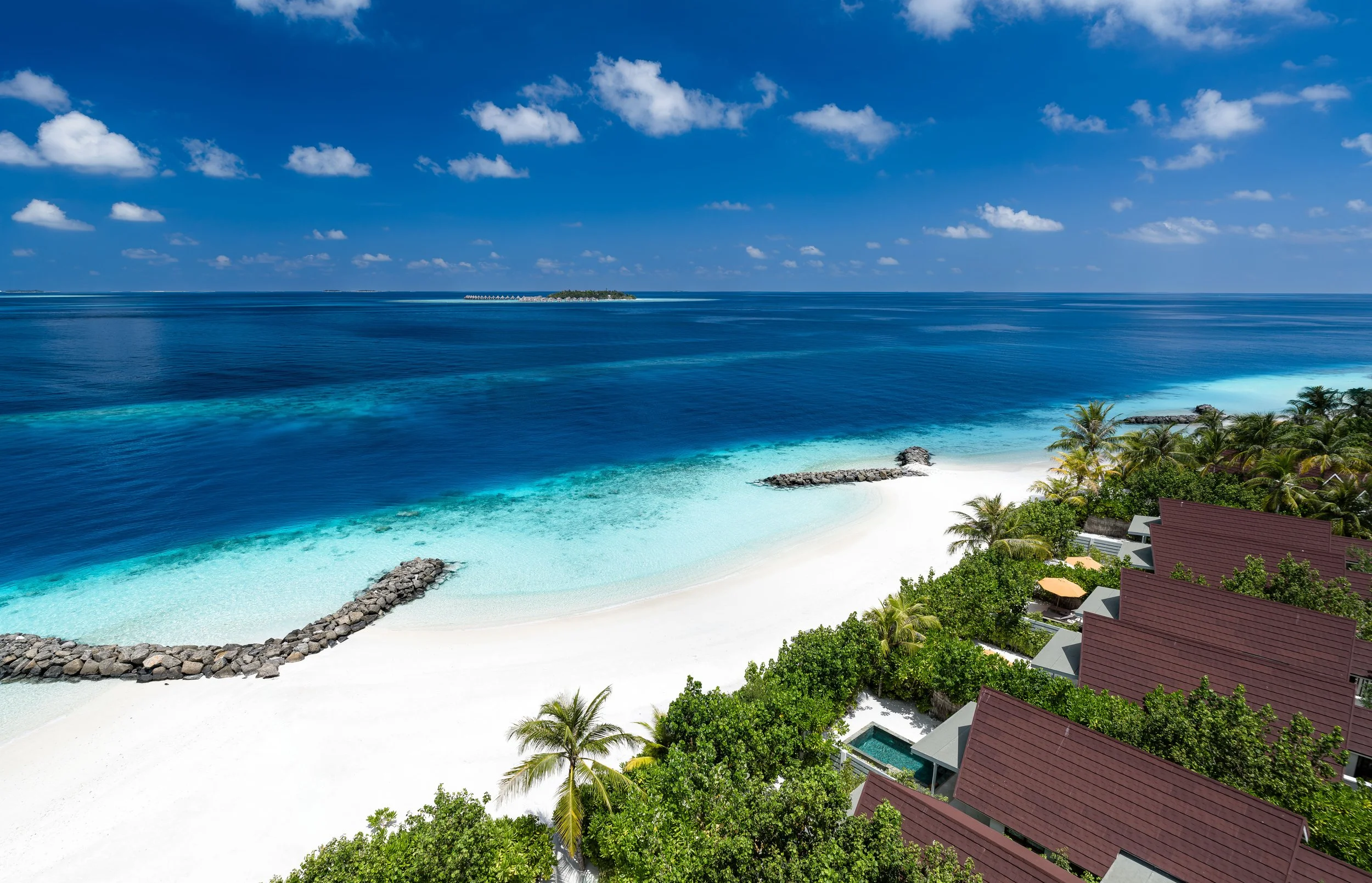 OBLU SELECT Lobigili - Island Aerial - Sunnest Beach Pool Villa 03.jpg
