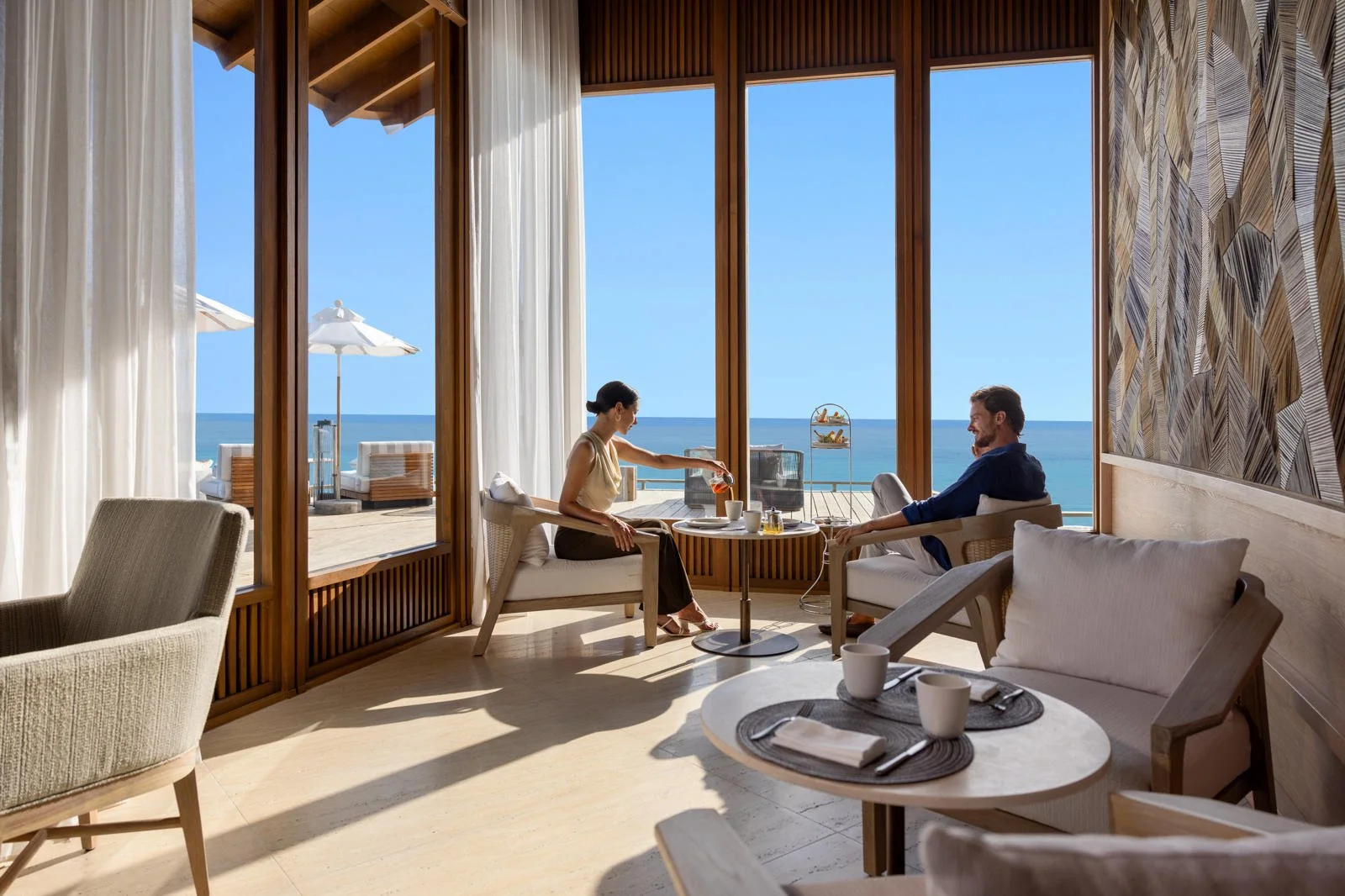 Centara Grand Lagoon - The Club