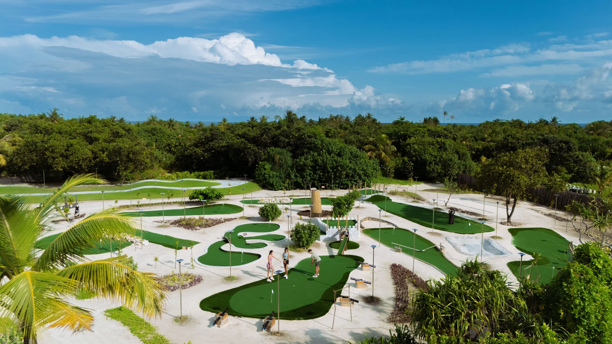 Raaya By Atmosphere - Mini Golf