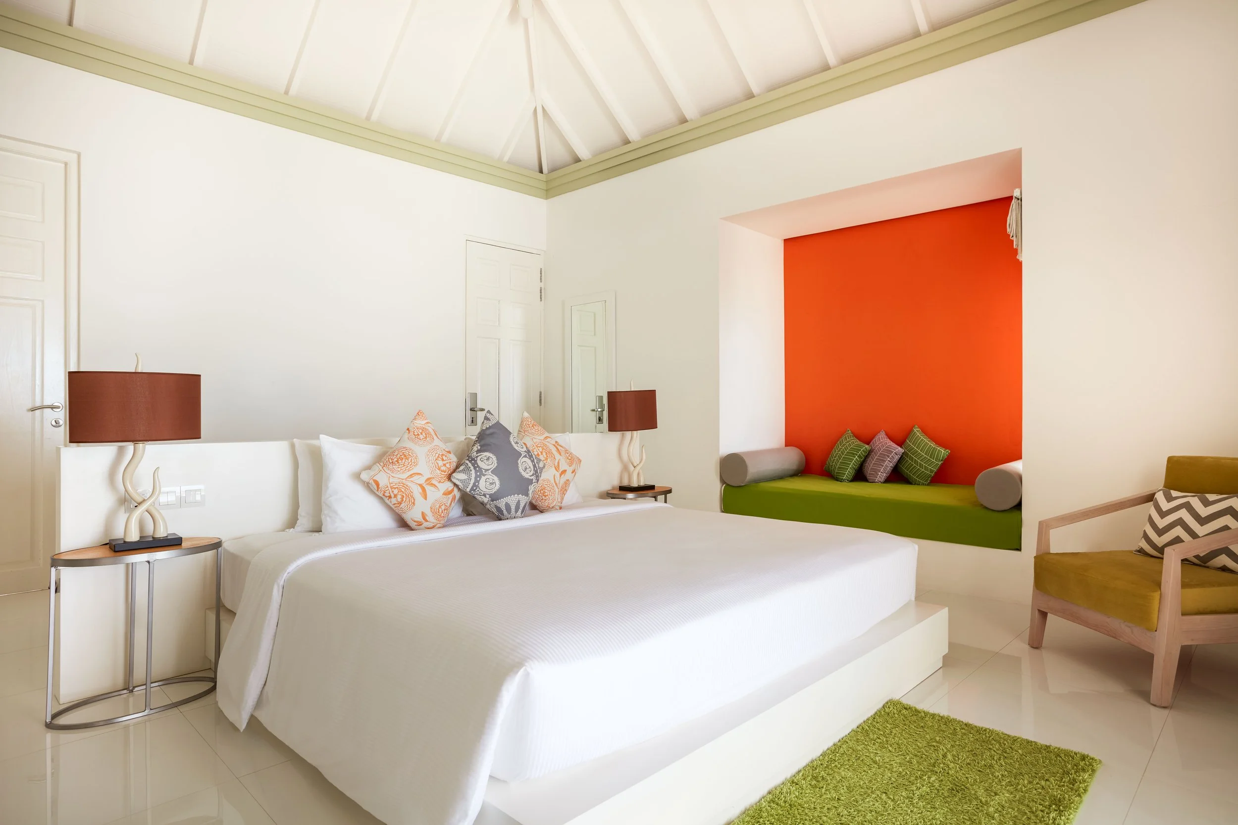 Olhuveli_BeachVilla_0033-Edit_page_01.jpg