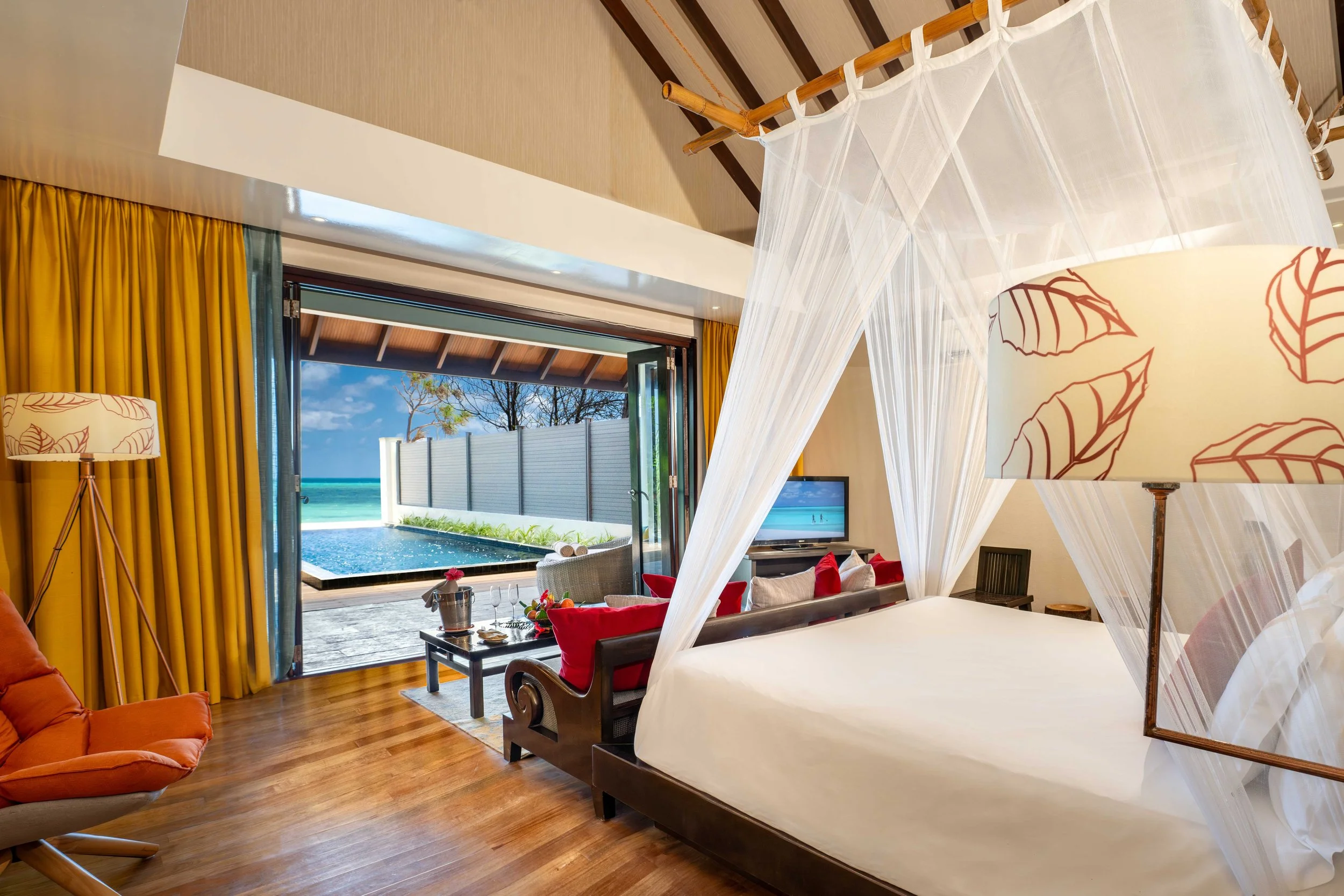 Atmosphere Kanifushi - Kanifushi Beach Villa with Pool  Interior