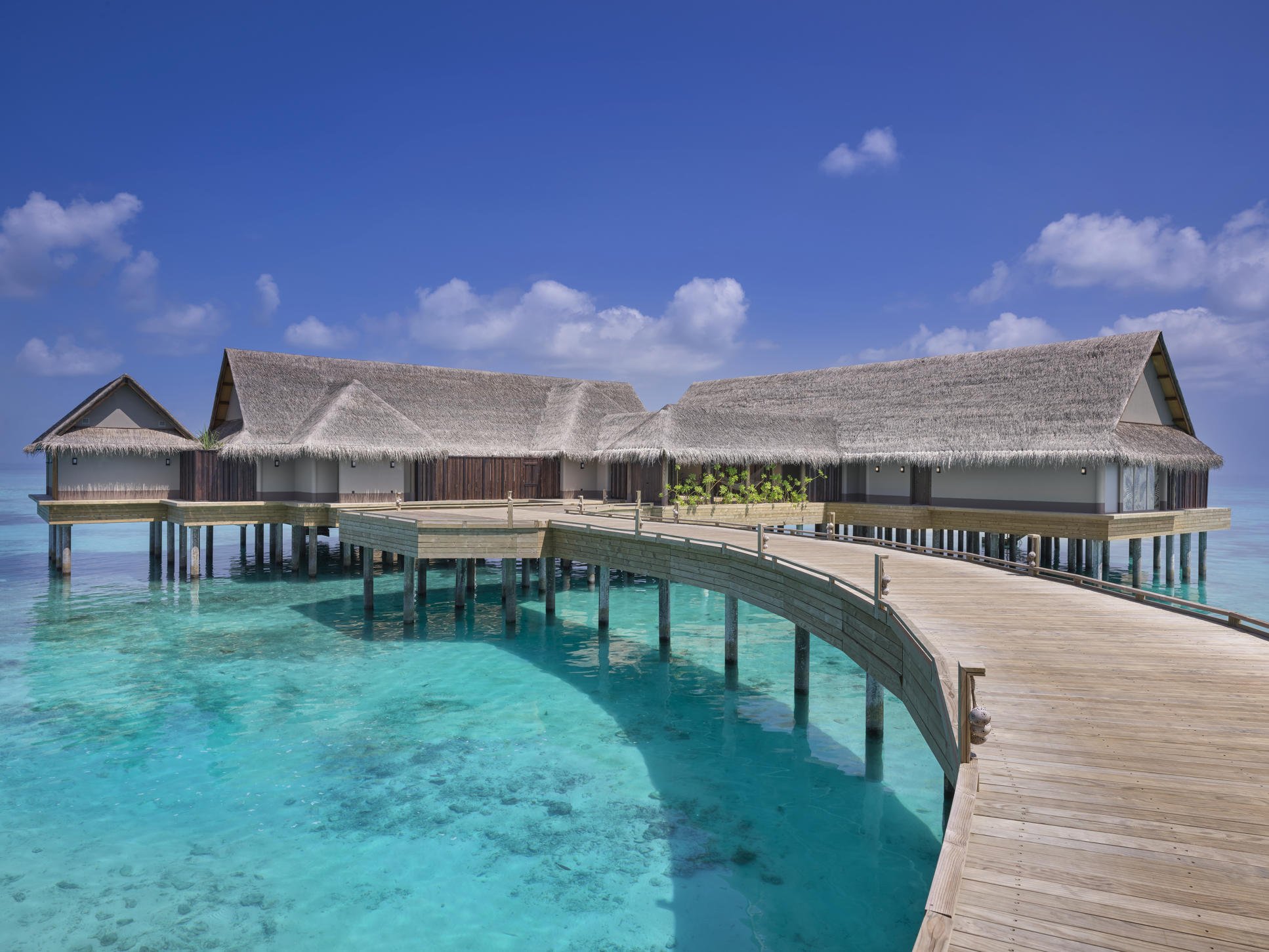 Three Bedroom Ocean Residence with 2 Pools