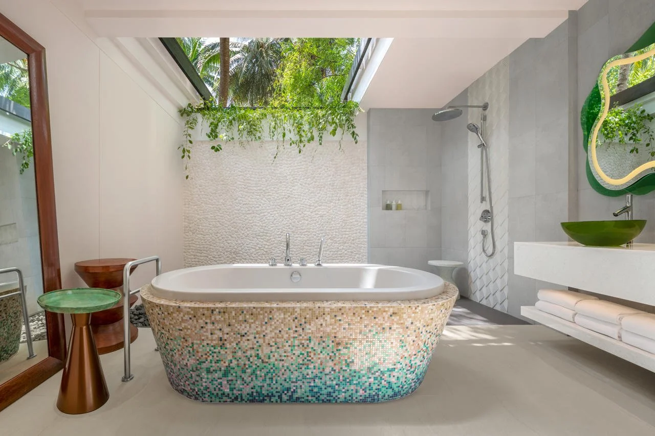 Escape Beach One-Bedroom Villa Bath