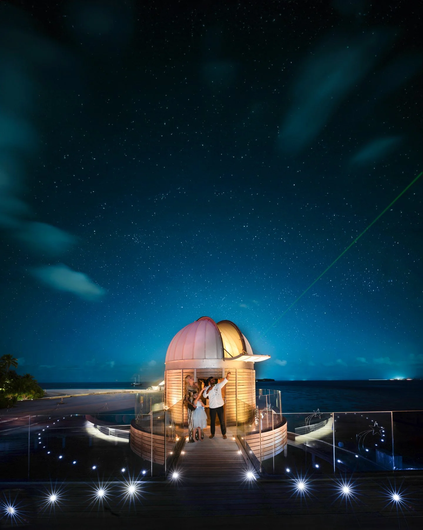 Anantara Kihavah - Stargazing at SKY (2)-1439x1800.jpg