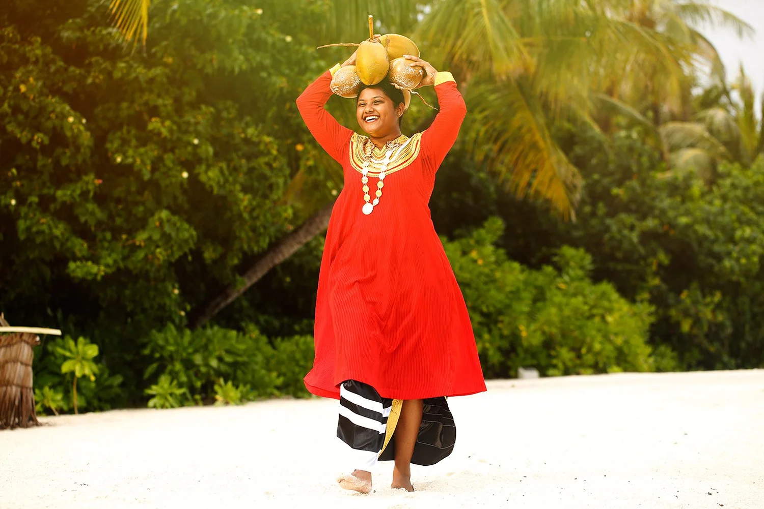 Alila Kothaifaru - Coconut Art