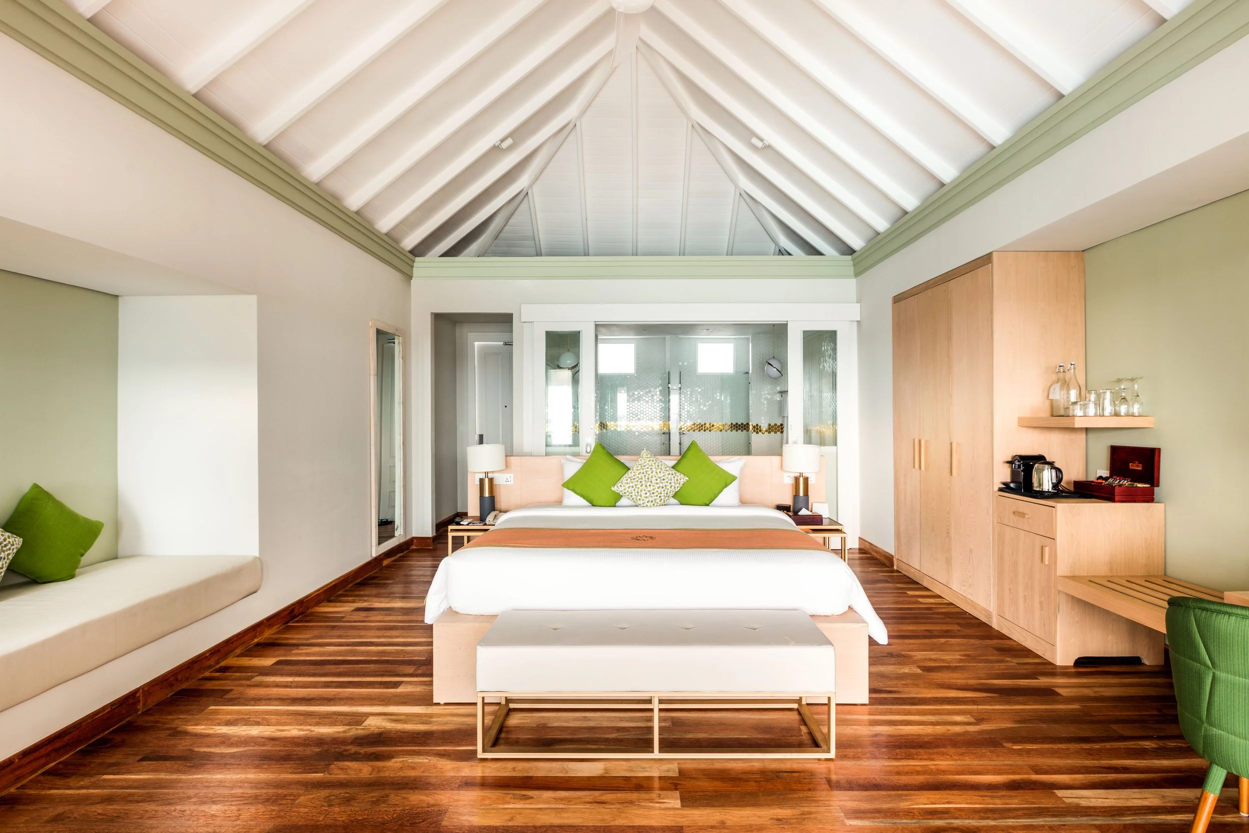 Olhuveli_WaterVillaPool_0011-Edit-Edit.jpg