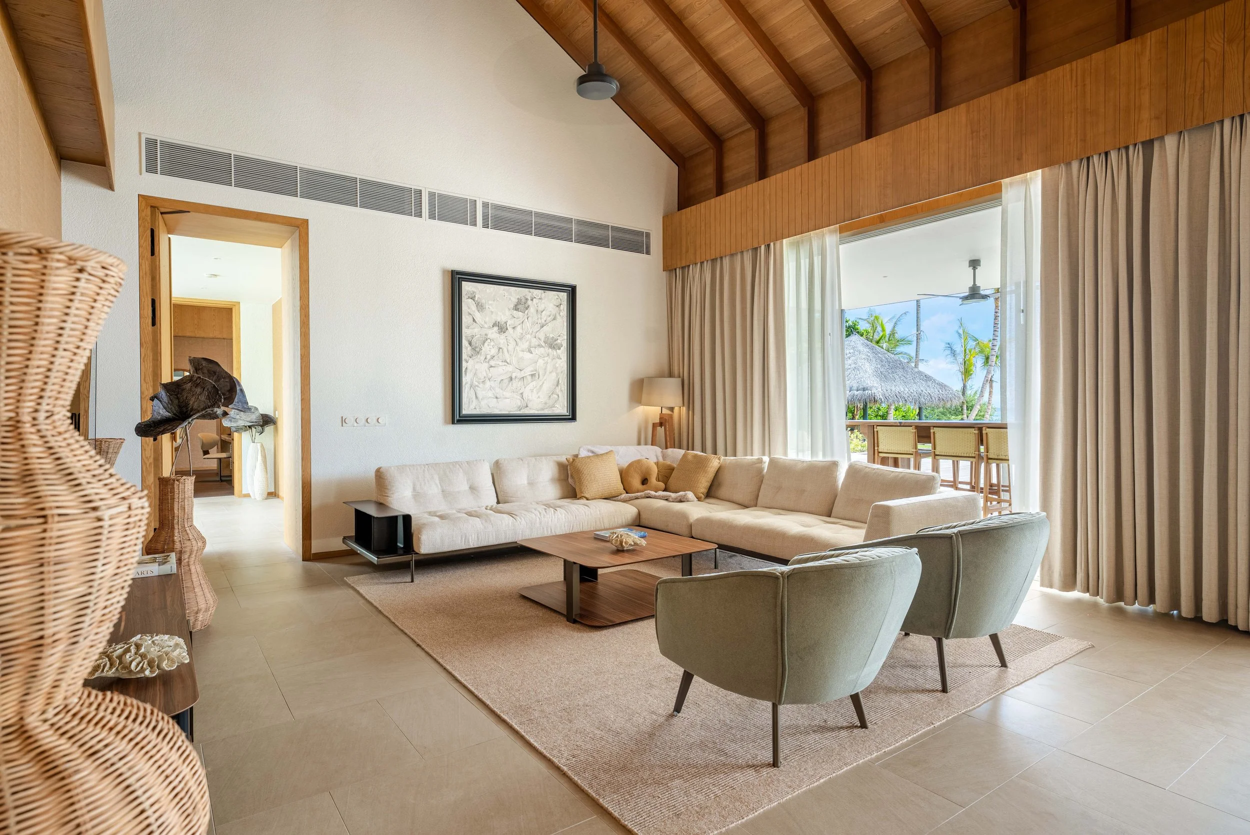 Raaya By Atmosphere - Raaya Residence Living Room 