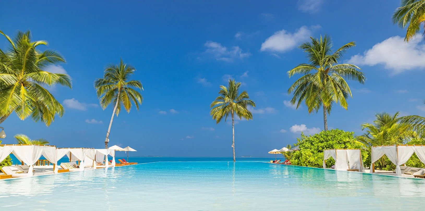 SSIV_Freshwaterpoolbar_Levi04243.jpg