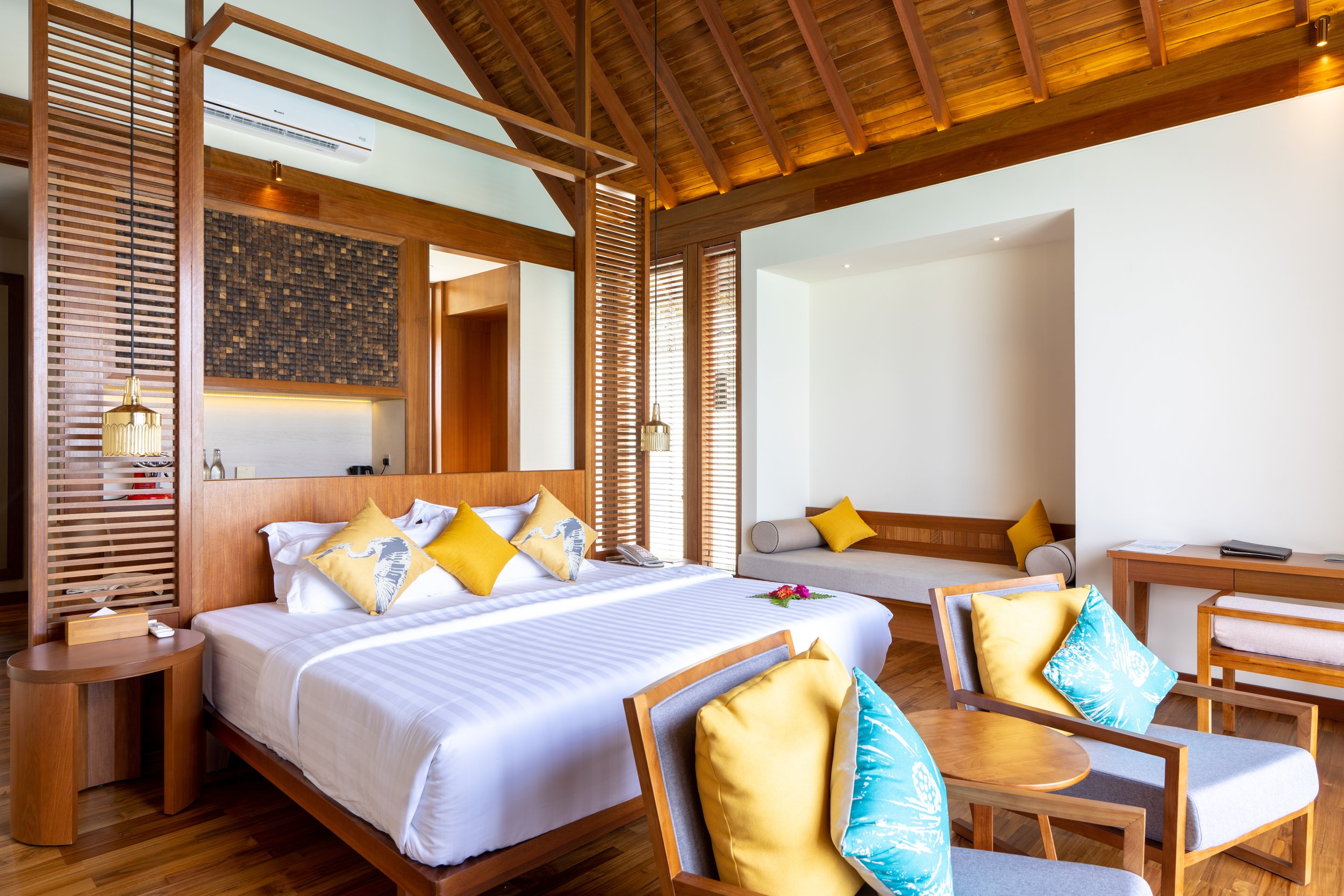 Furaveri - Ocean Pool Villa Room