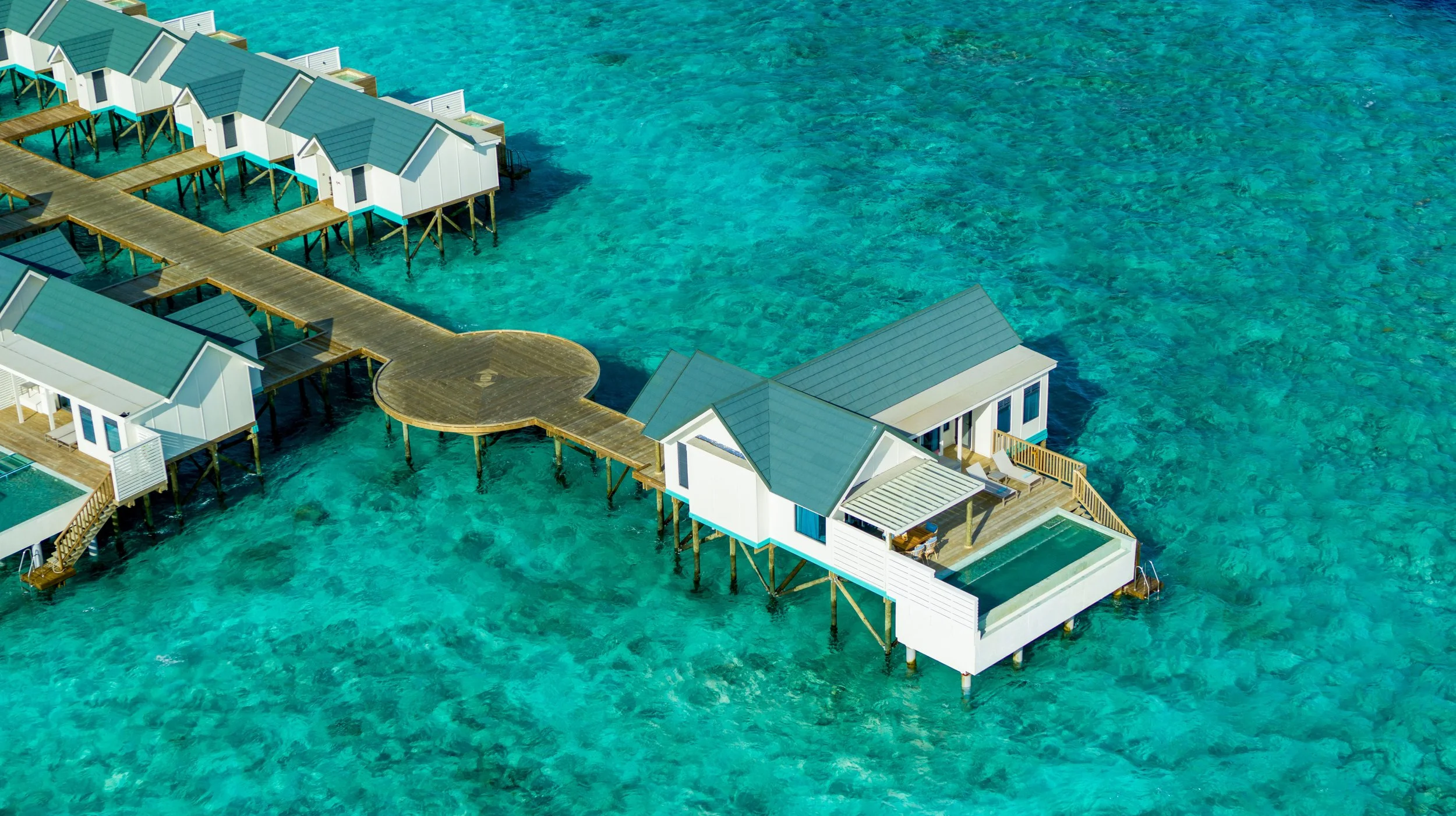 ONHs - Water Suite with Pool - Aerial - 04.jpg