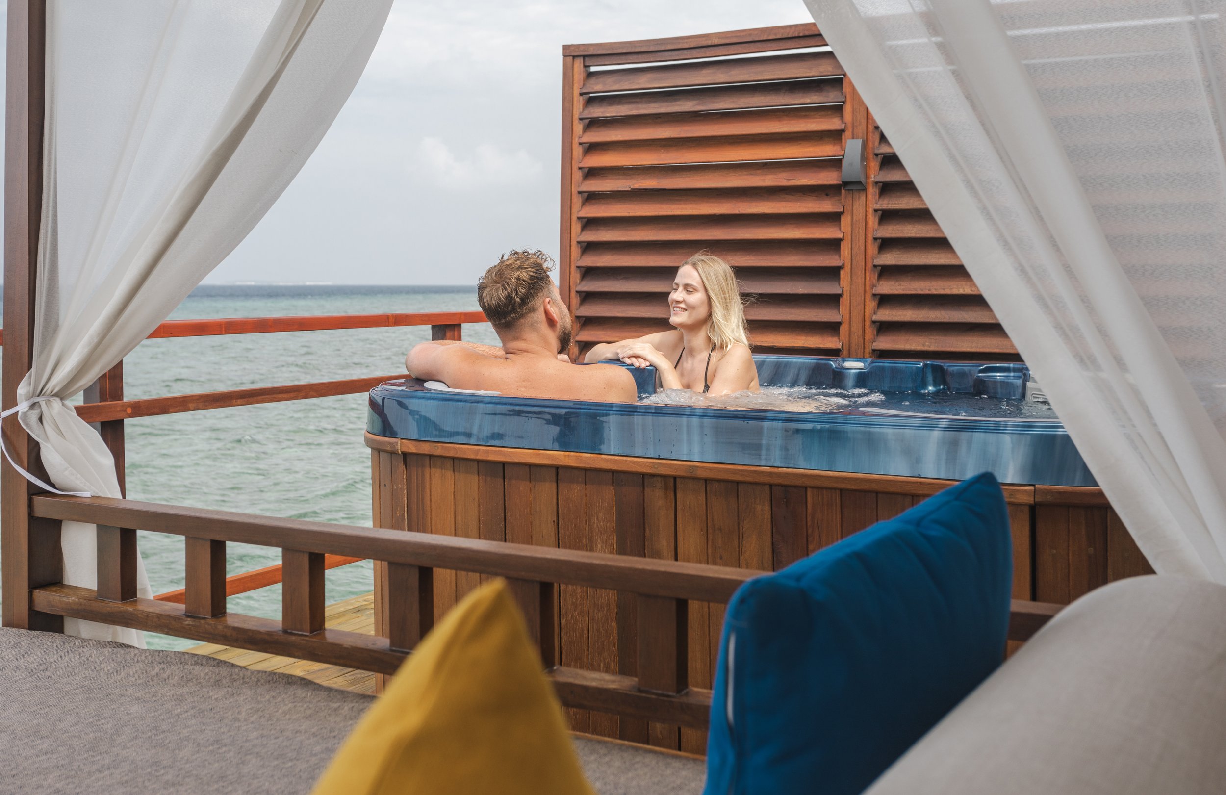Furaveri - Ocean Villa Horizon Deck