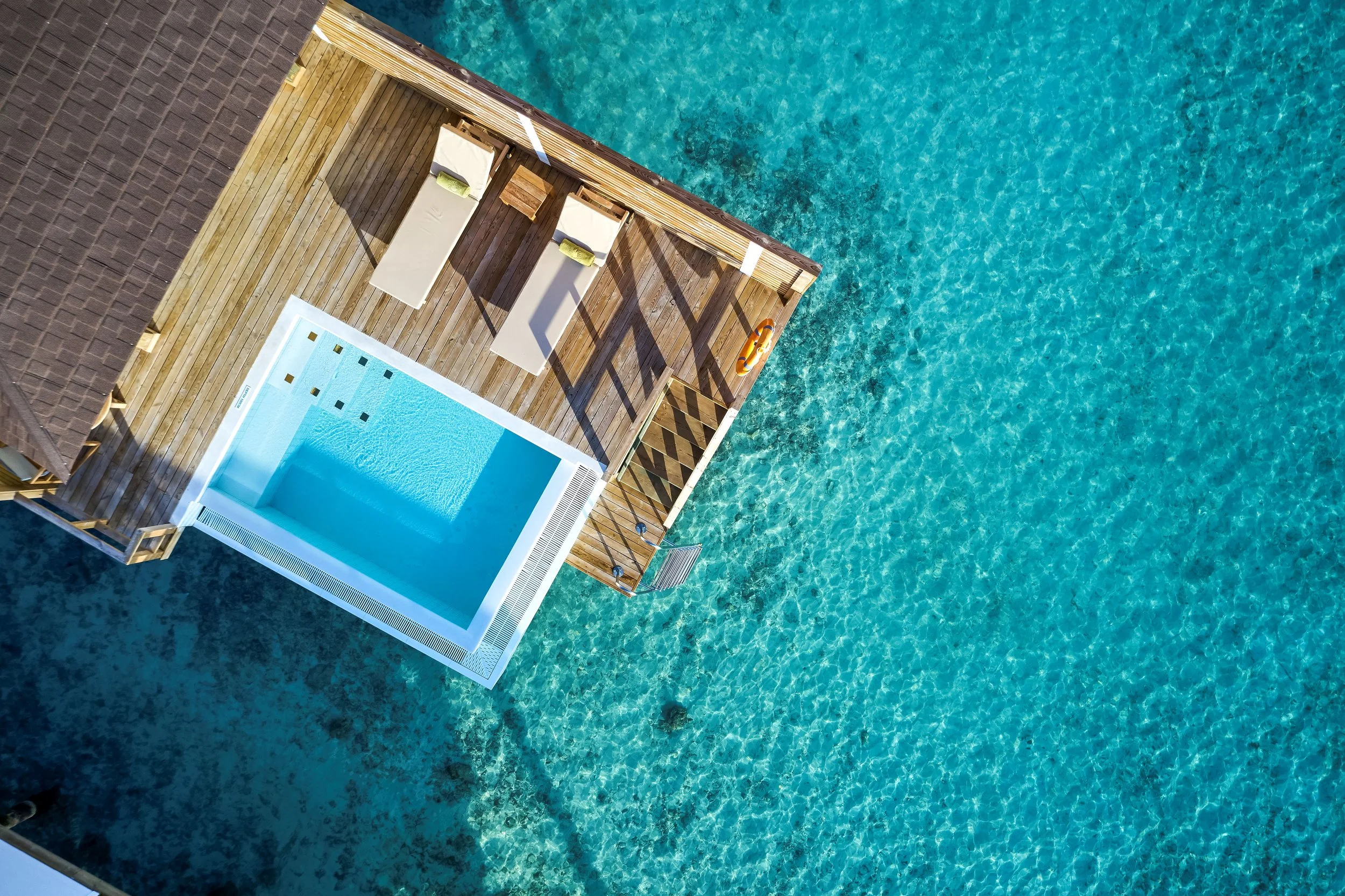 Olhuveli_Drone_0206_page_01.jpg