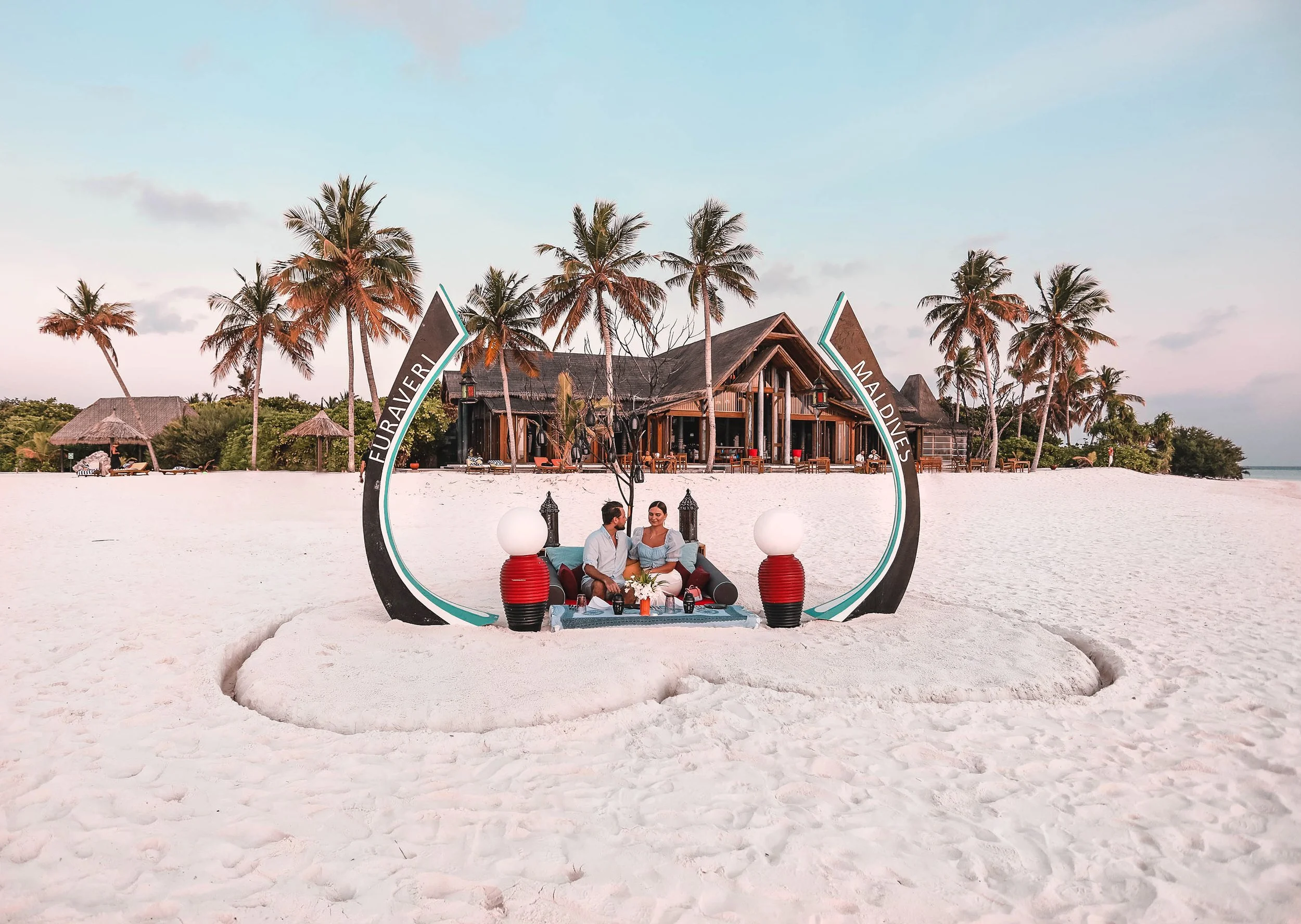 Furaveri Maldives - Beach View