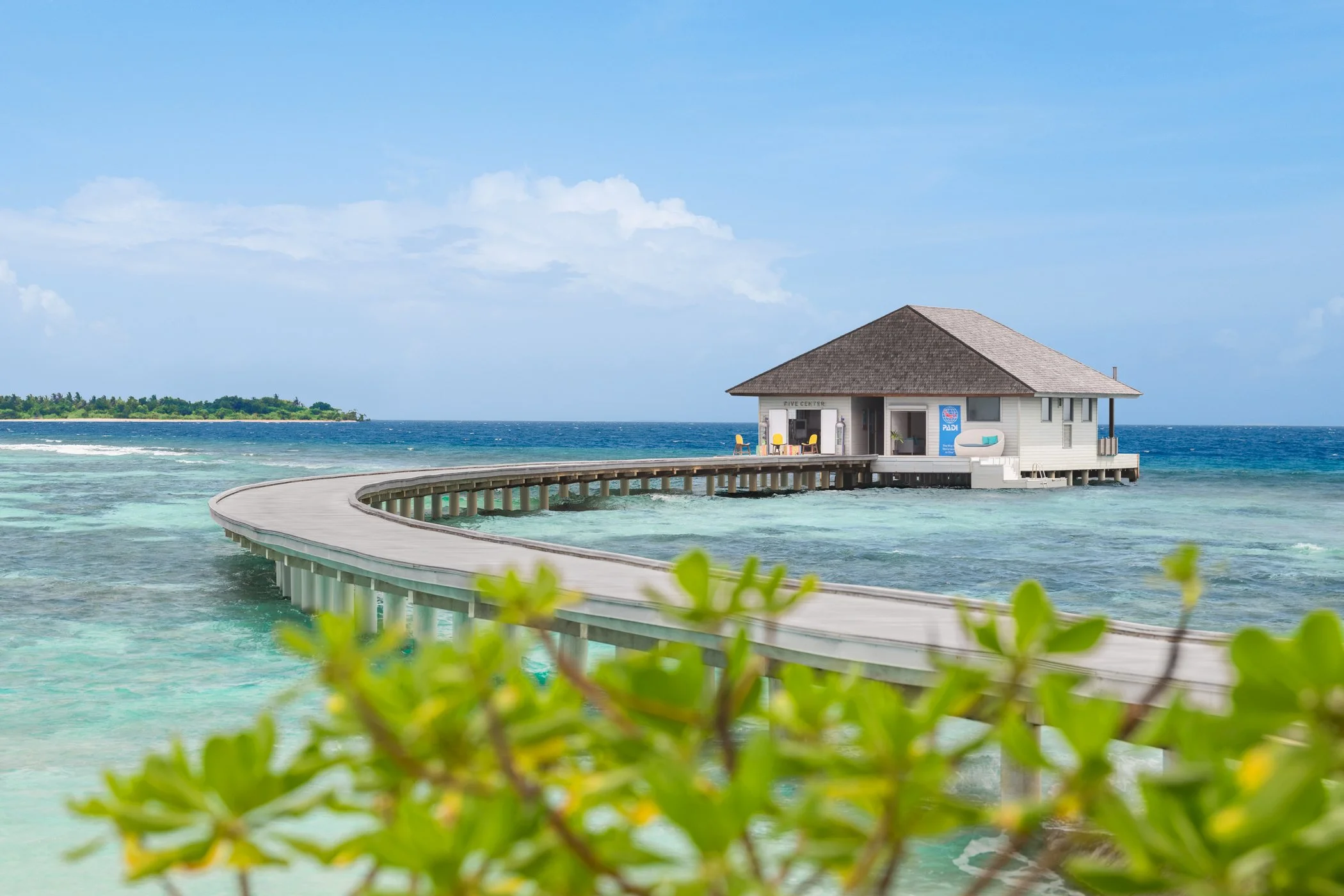 Kuredhivaru Resort & Spa - Dive Center