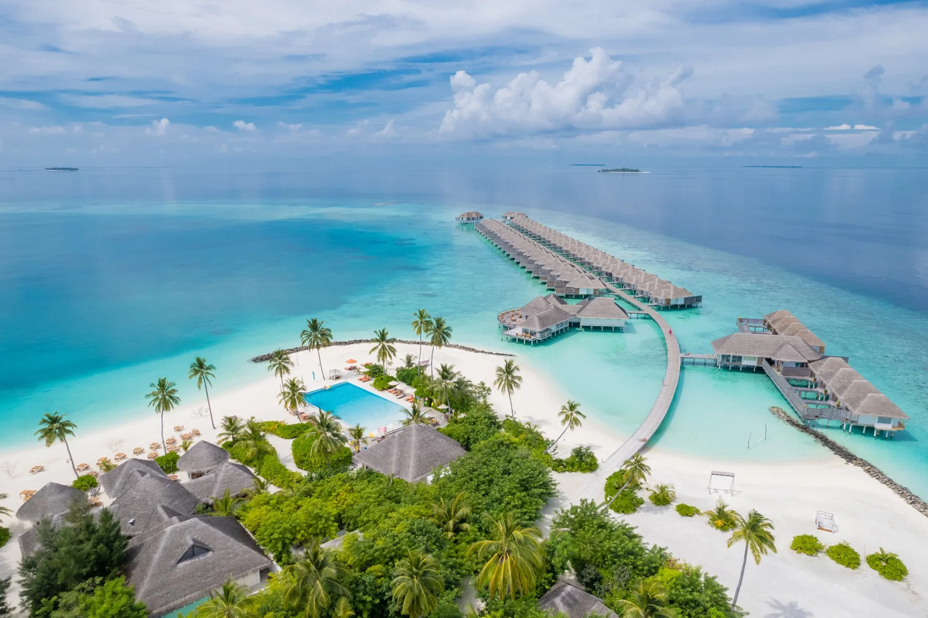 Aerial_Sun Siyam Iru Veli _ 02.jpg
