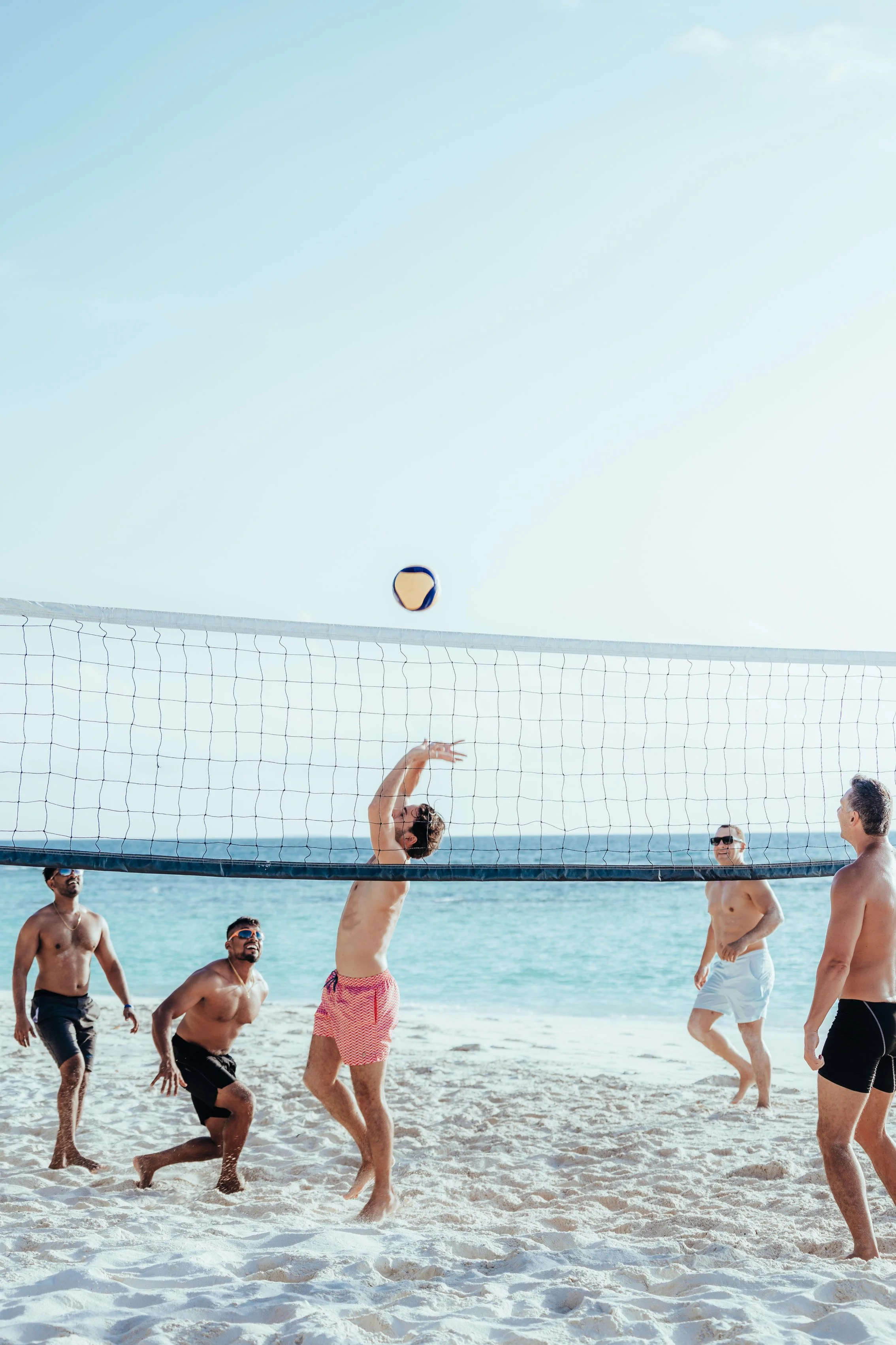 Kuredhivaru Resort & Spa - Beach Volleyball