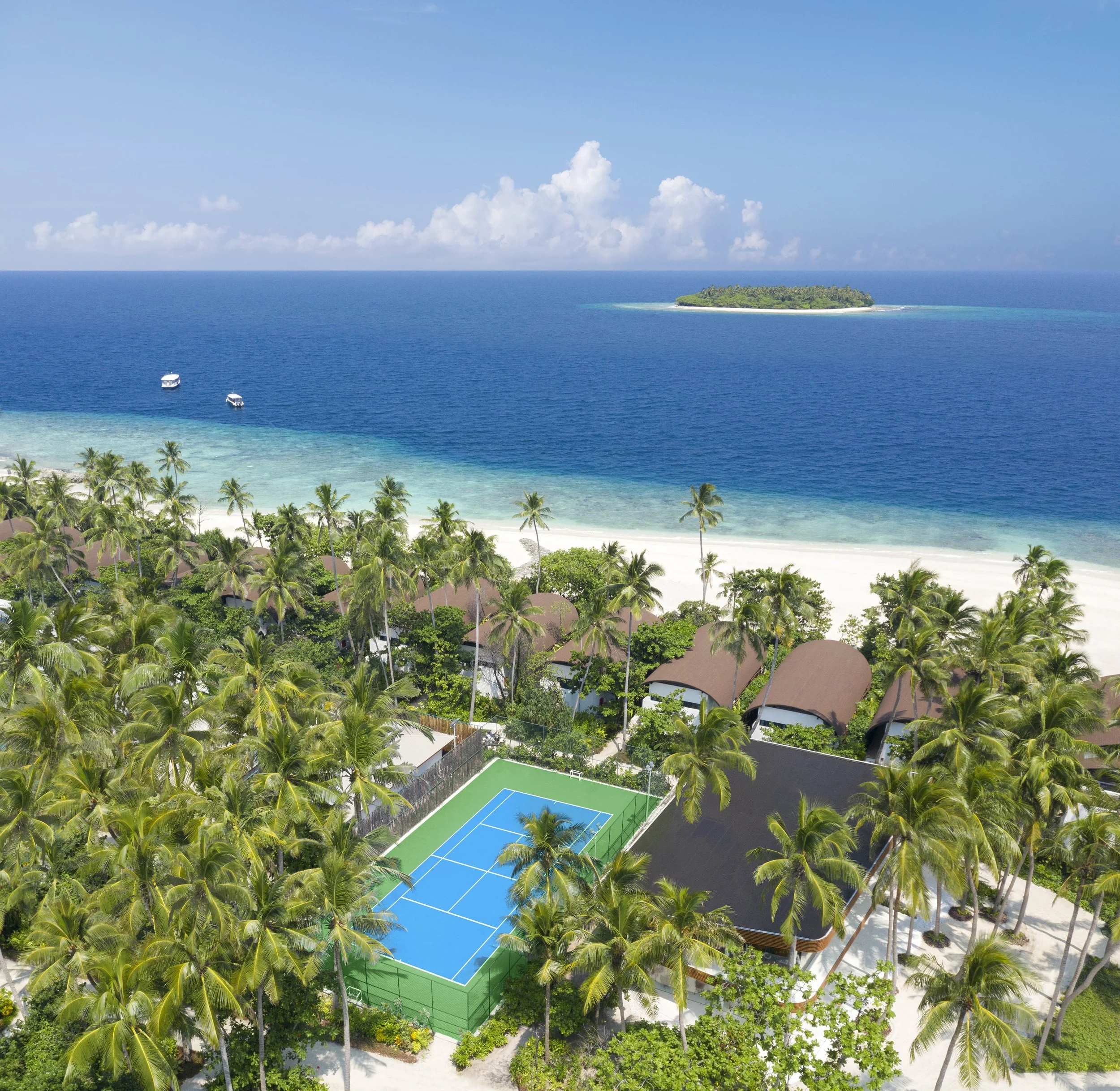 Westin Miriandhoo Maldives - Tennis Court