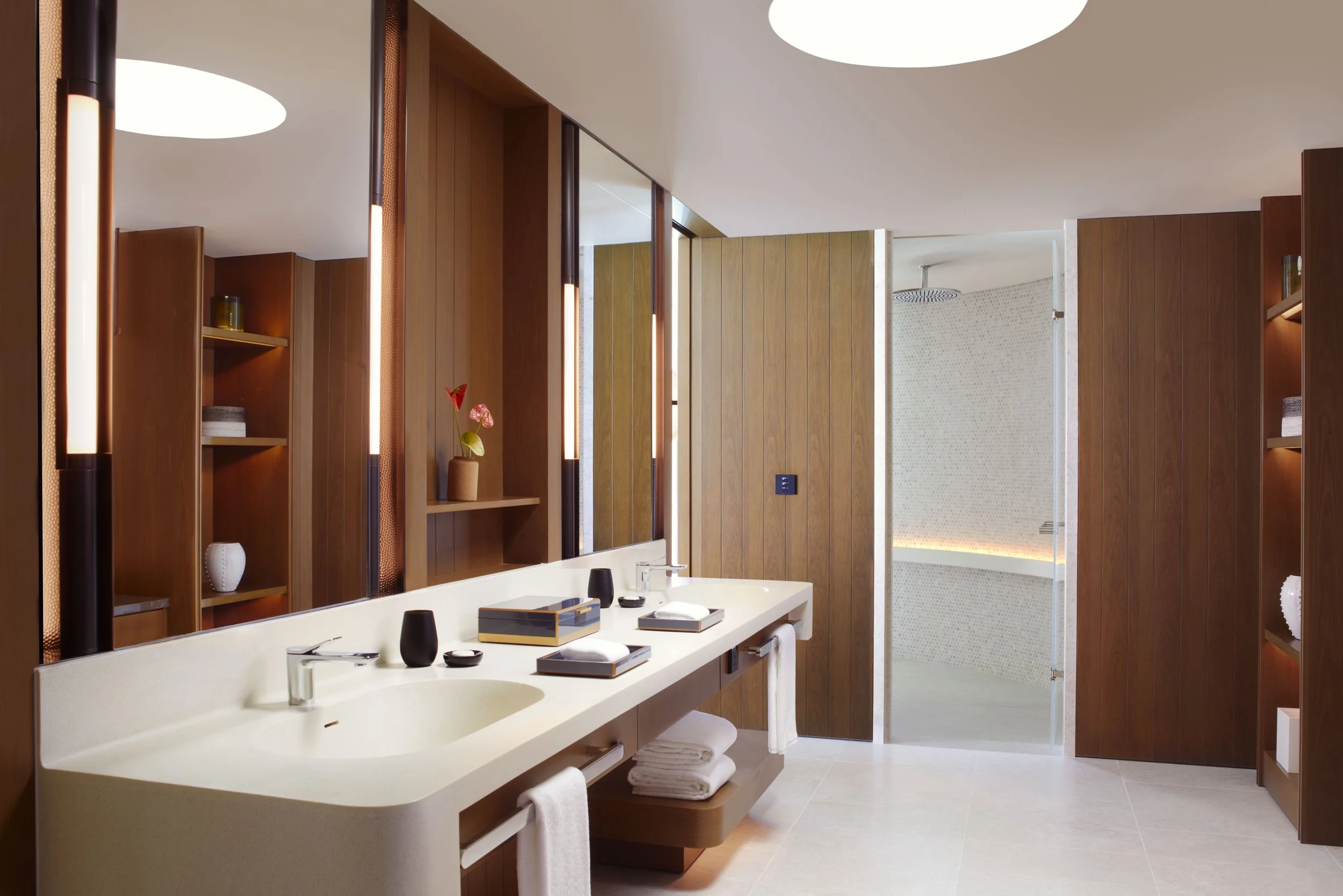 Lagoon Pool Villa - Bath