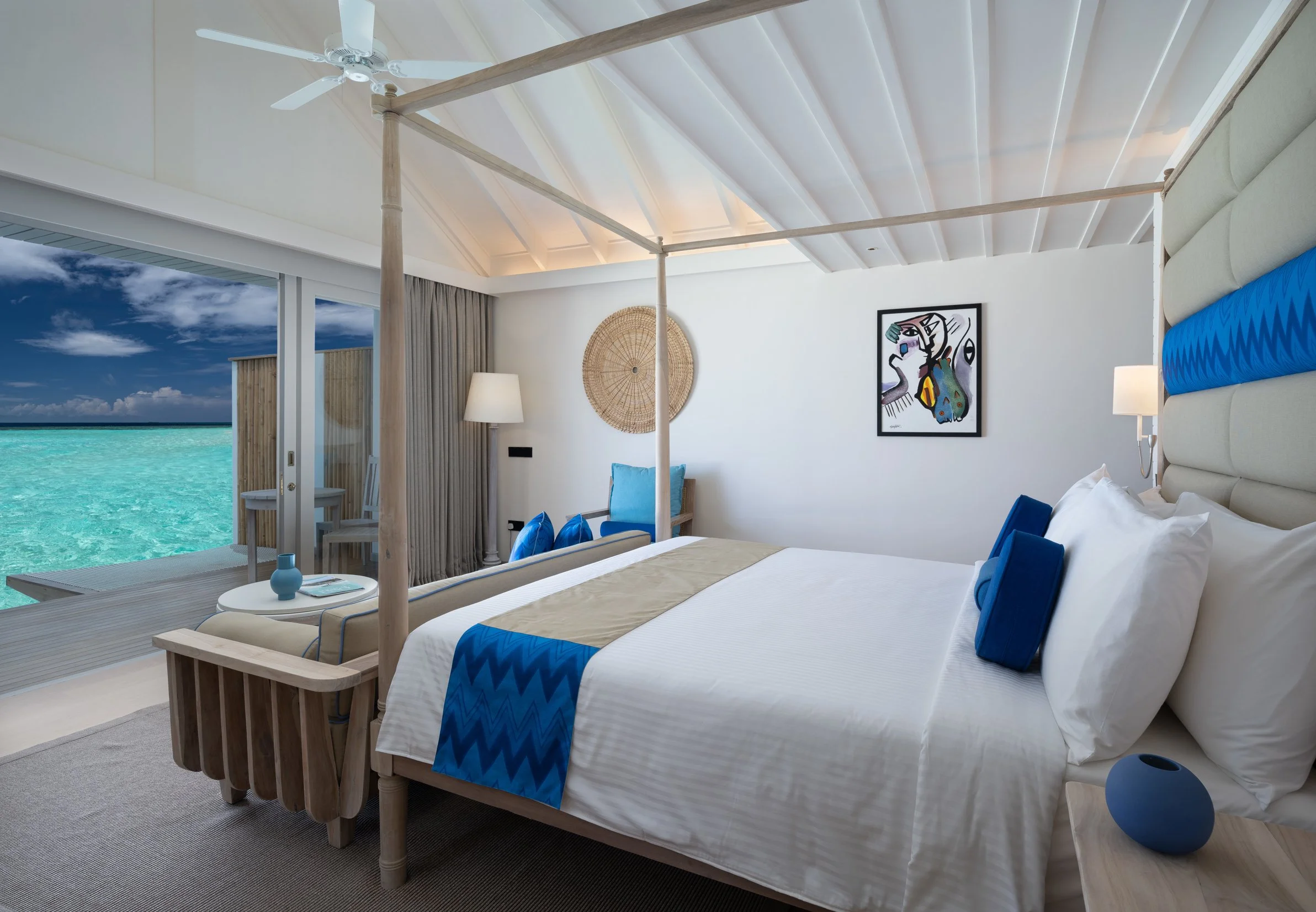 Cora Cora - Lagoon Villa Interior