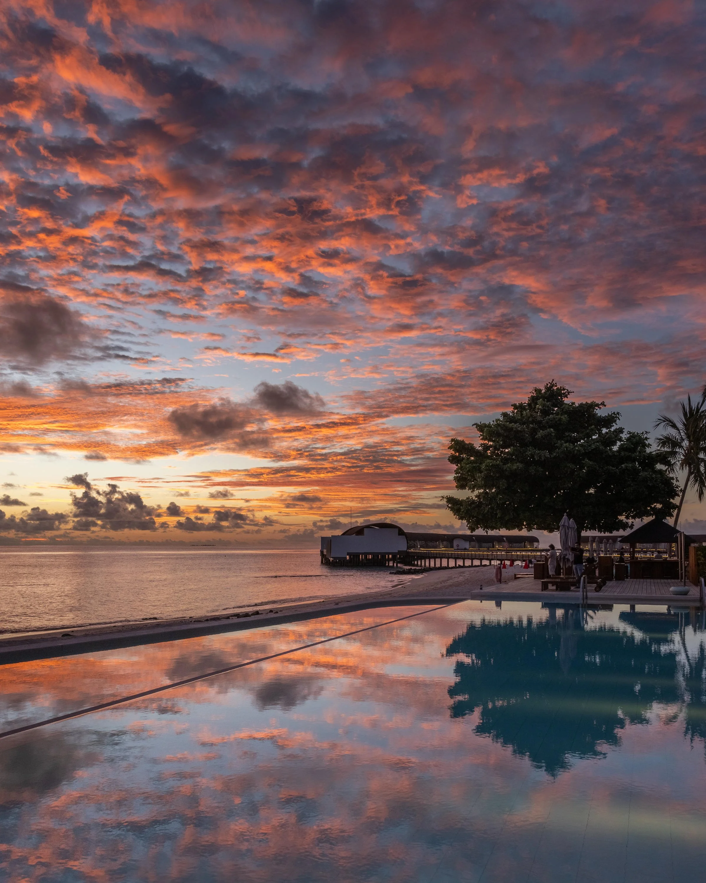 Westin Miriandhoo Maldives - Main Pool