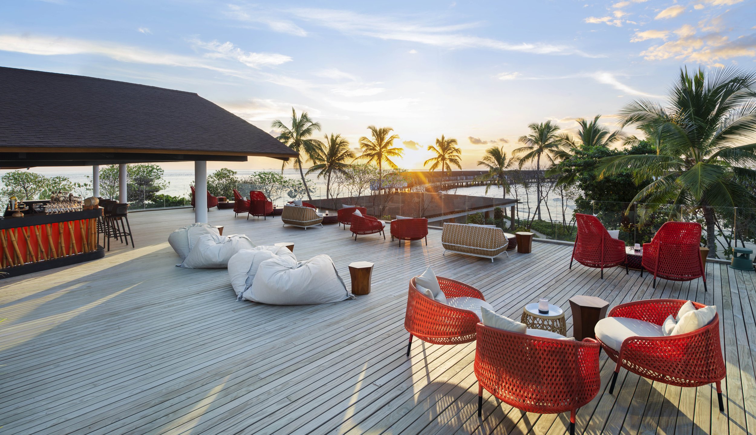 Westin Miriandhoo Maldives - Sunset Bar