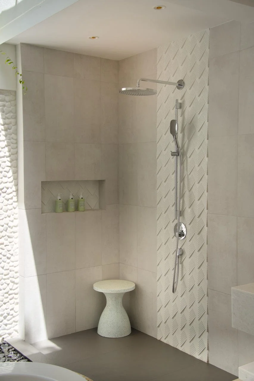 Escape Beach One-Bedroom Villa Open Bath