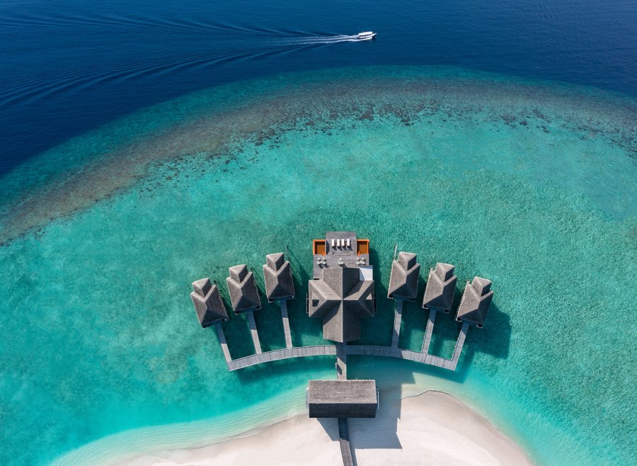 Anantara Kihavah - Anantara Spa aerial view-900x658.jpg