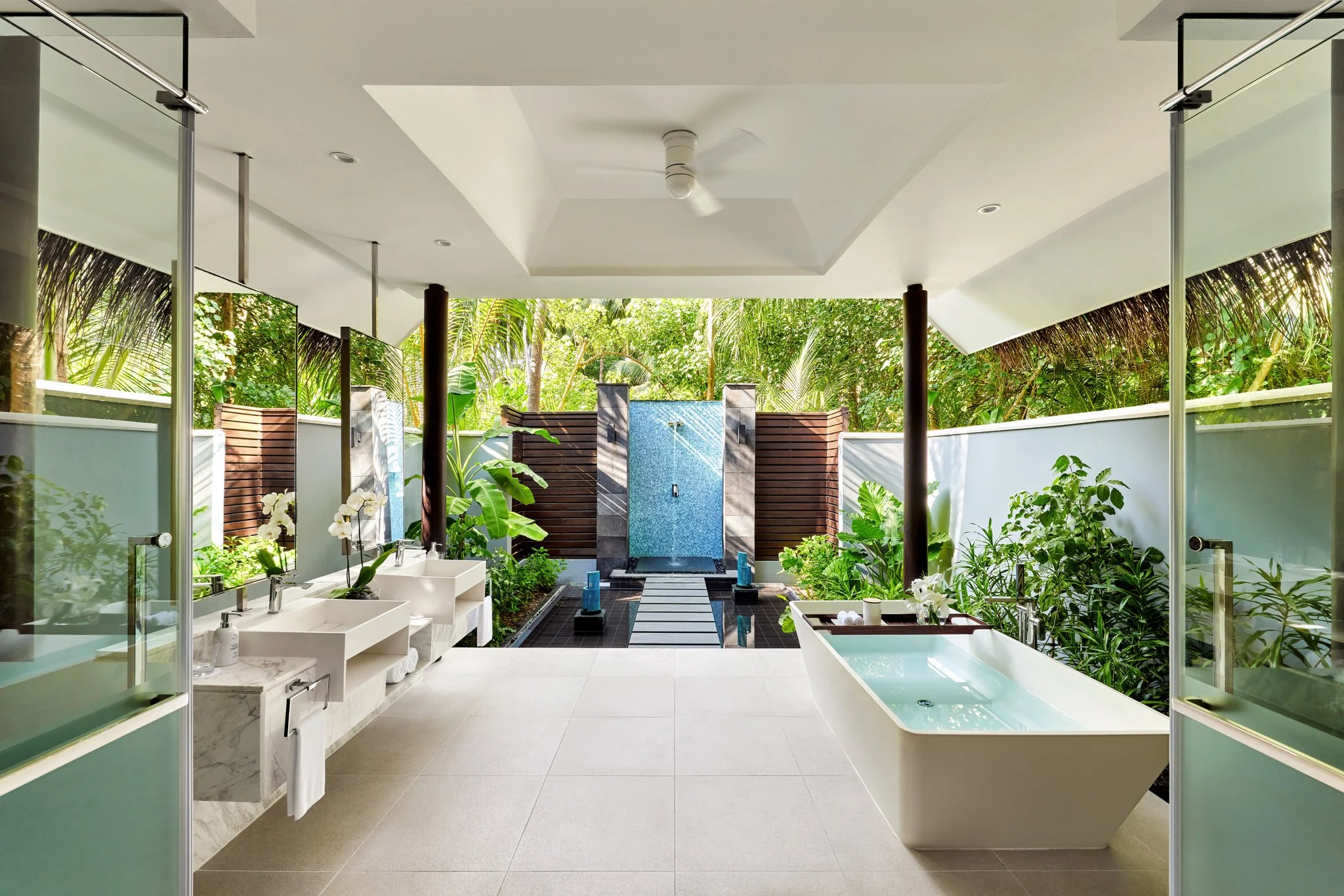 Niyama Private Islands - Deluxe Beach Villa