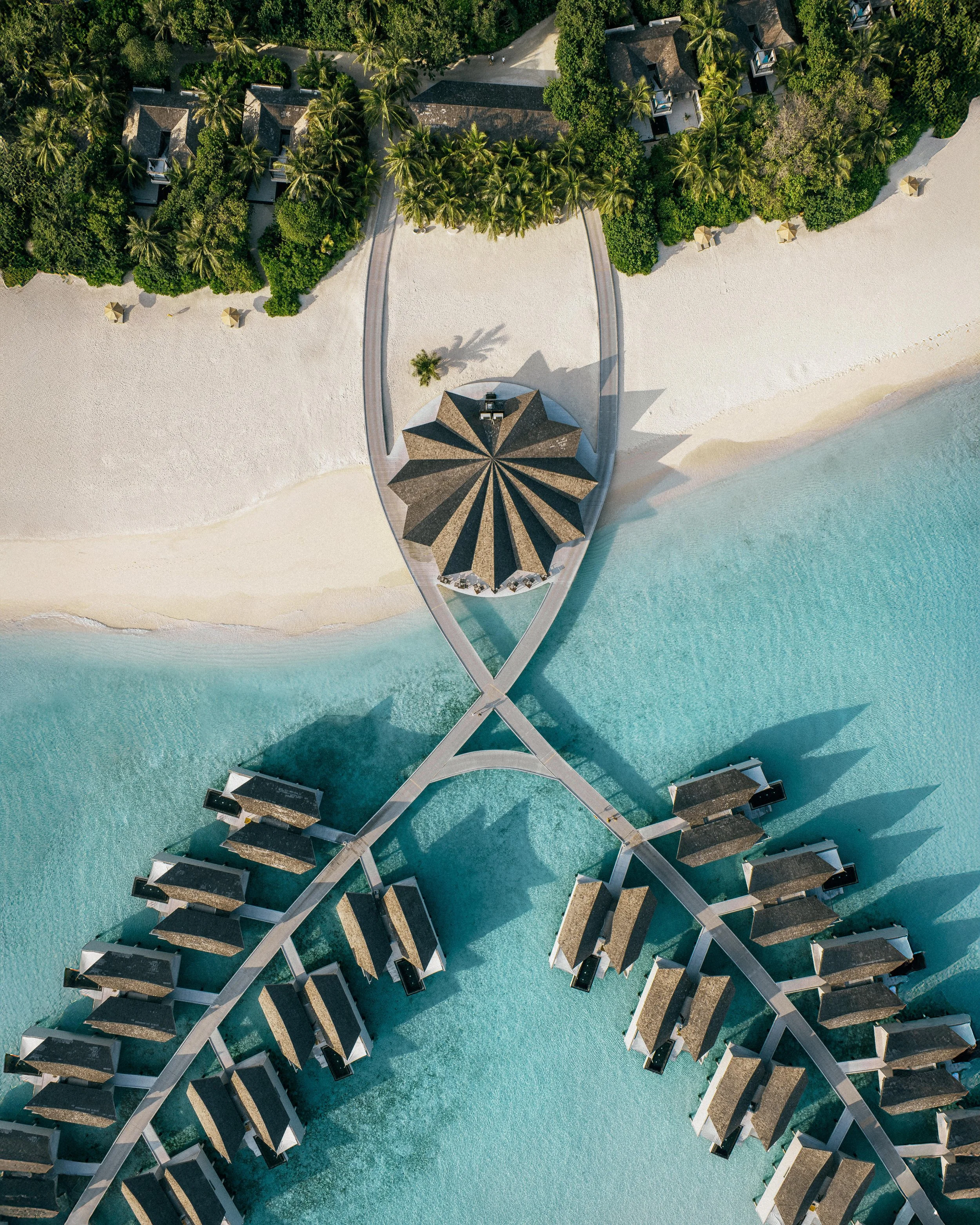 Kuredhivaru Resort & Spa - Aerial View