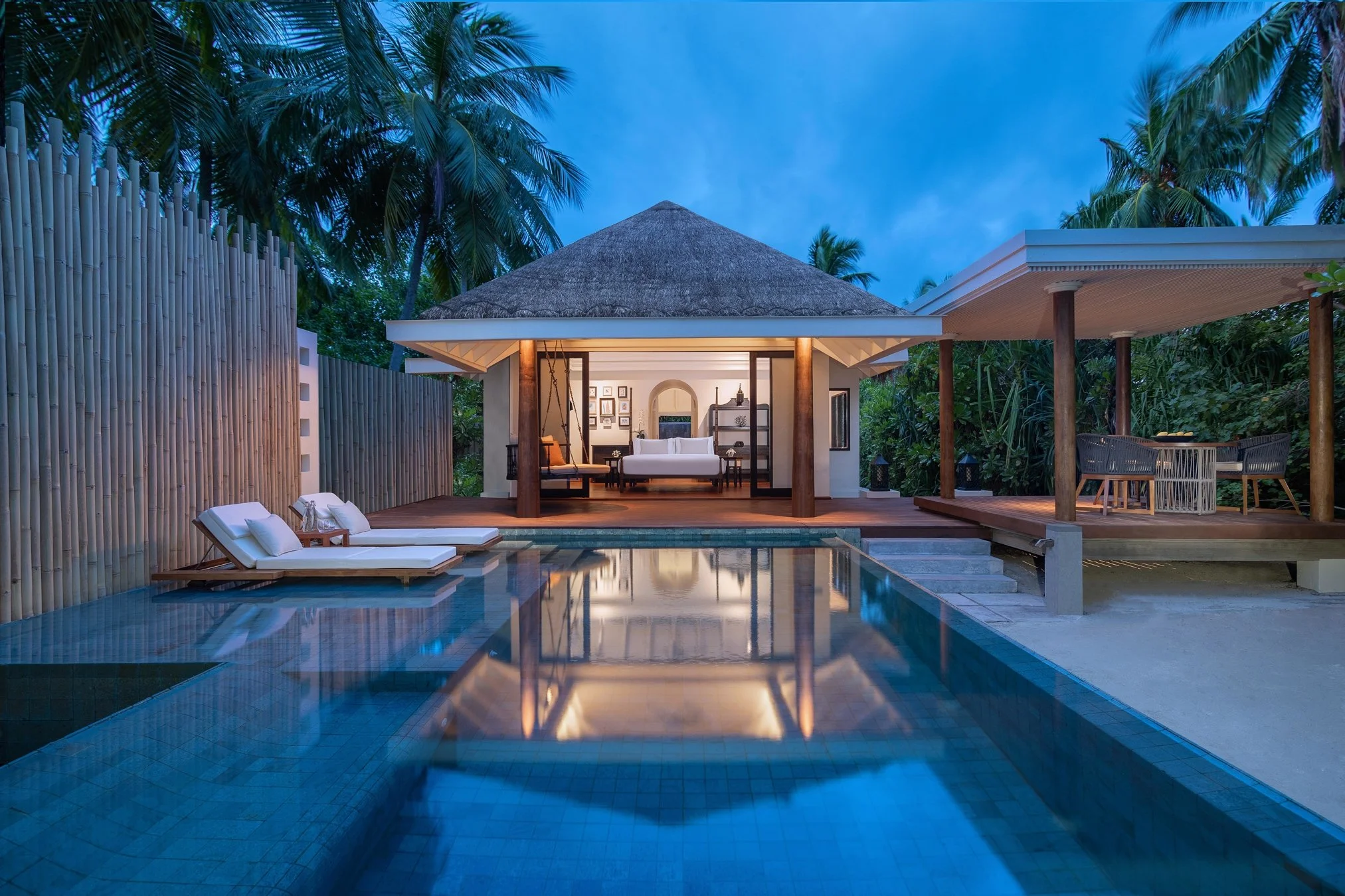 Anantara Kihavah Beach Pool Villas  Twilight Exterior-2025x1350.jpg