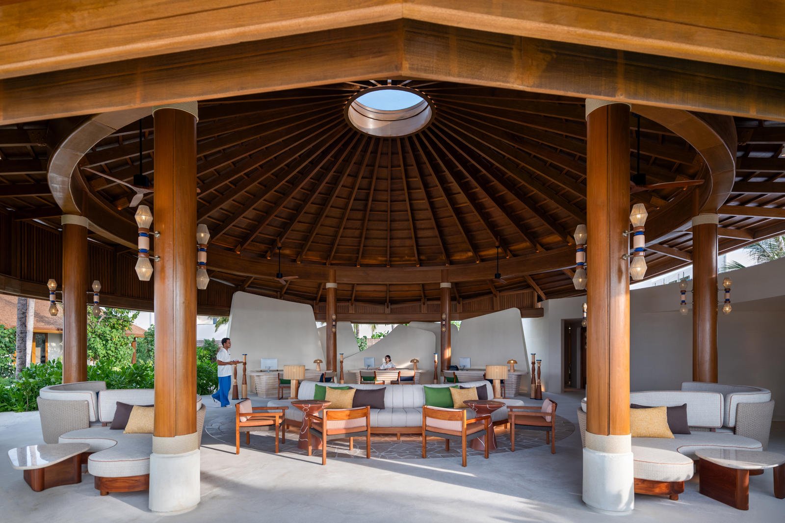 Centara Grand Lagoon - Arrival Lobby