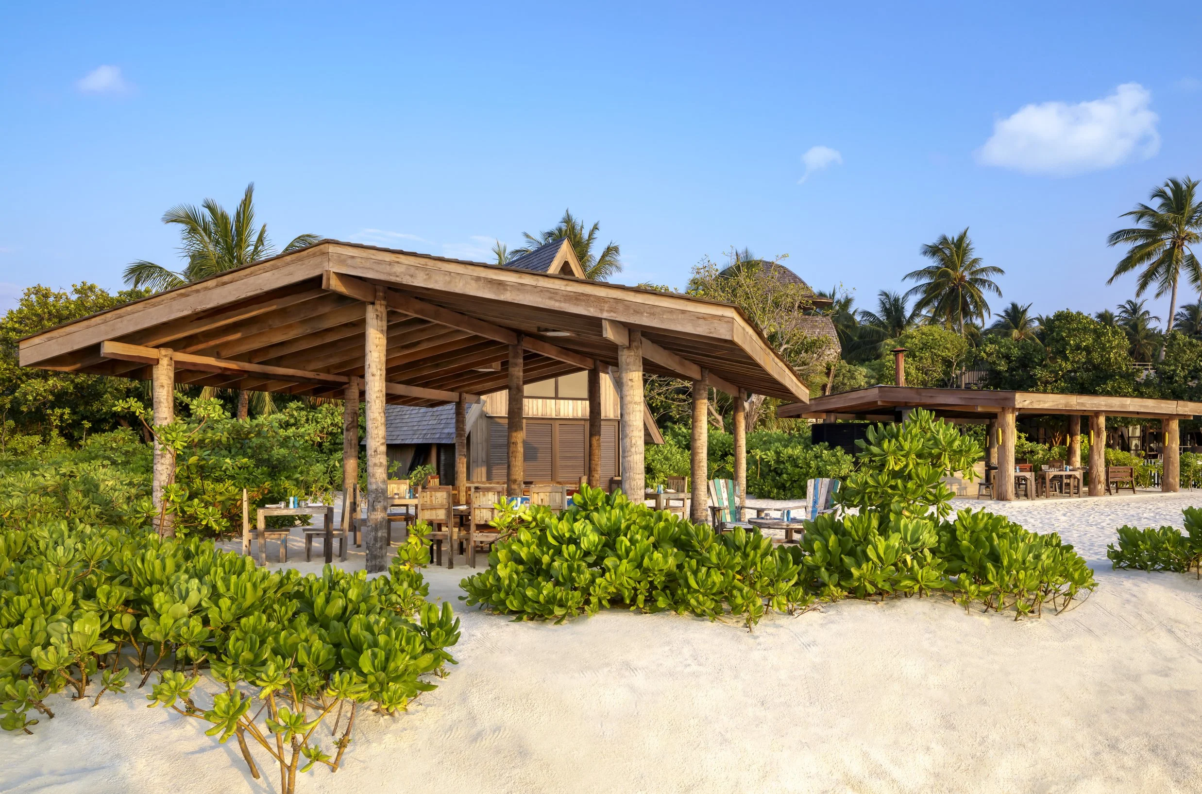 The St. Regis Maldives Vommuli - Crust & Craft
