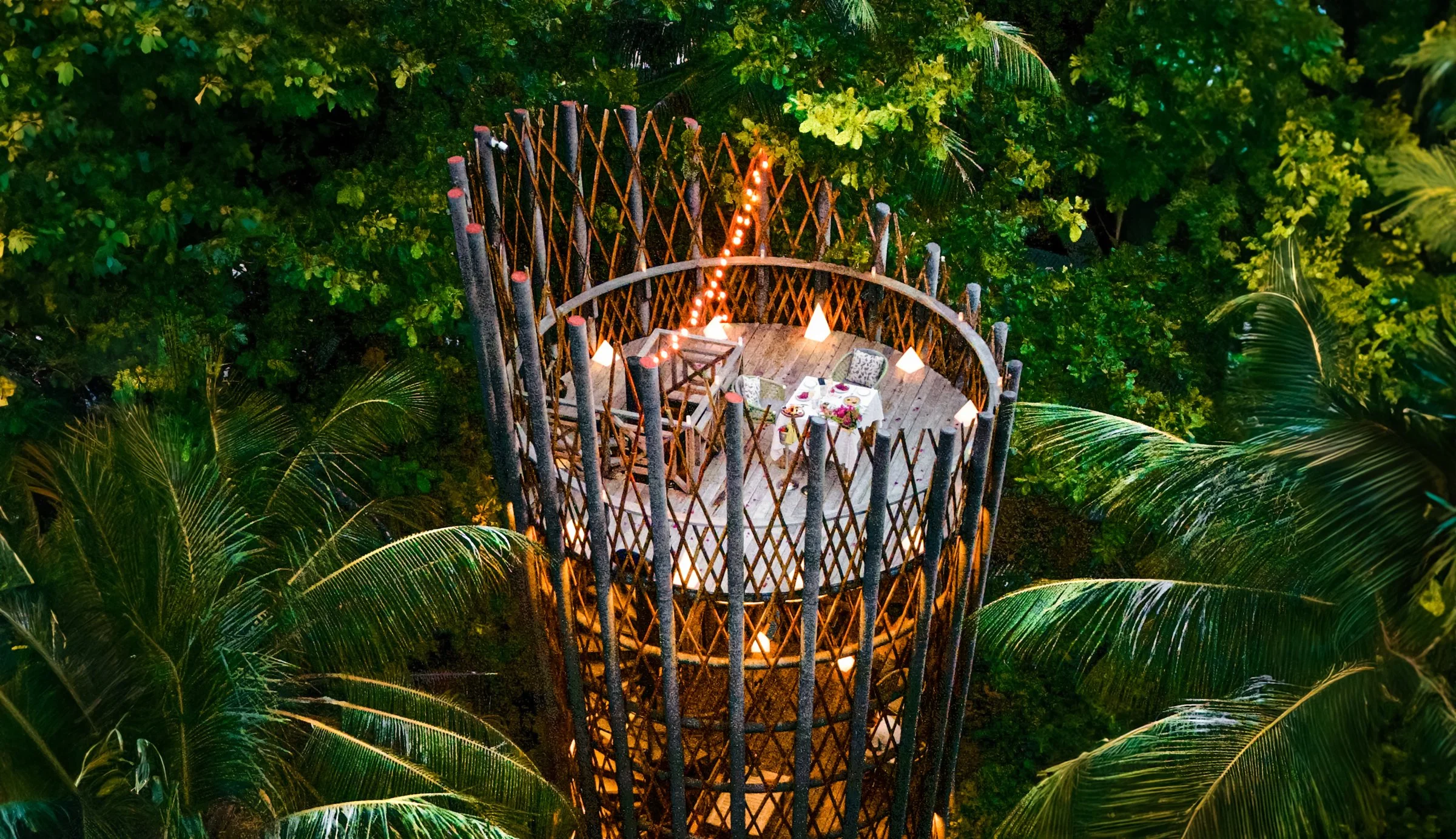 Cora Cora - Tower Dining