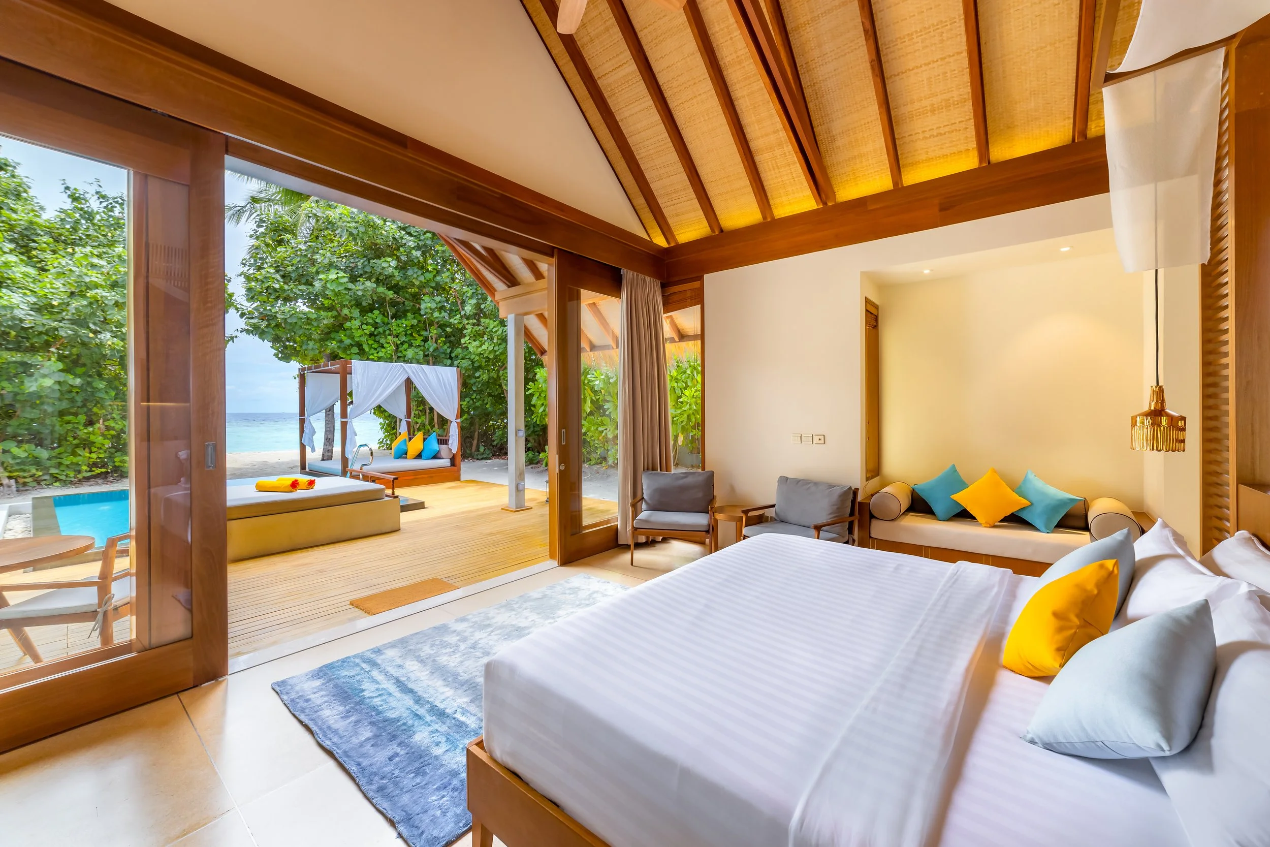 Furaveri - Beach Pool Villa Room