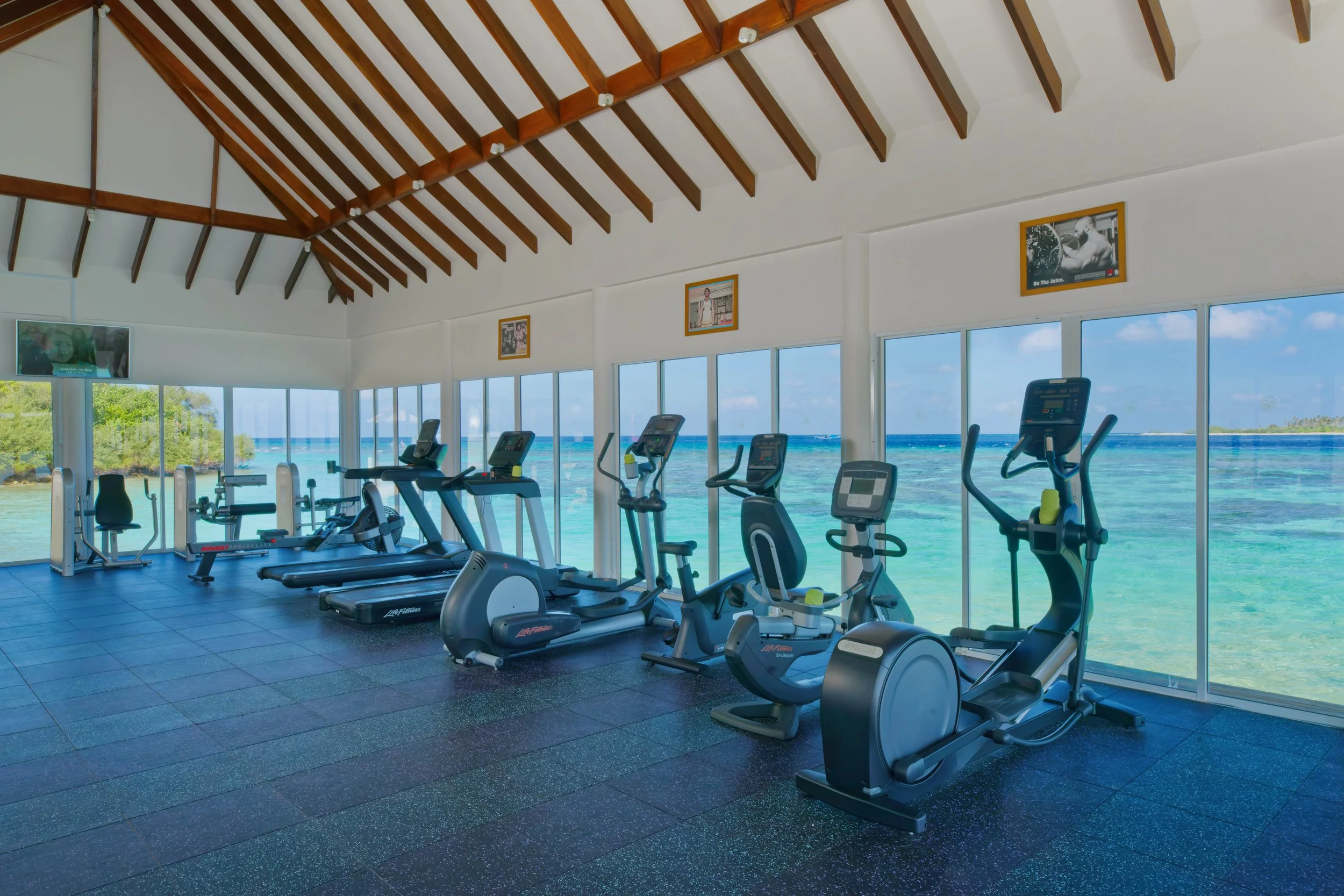 OBLU NATURE Helengeli by SENTIDO - Activities & Services - Fitness Center - Interior 01.jpg