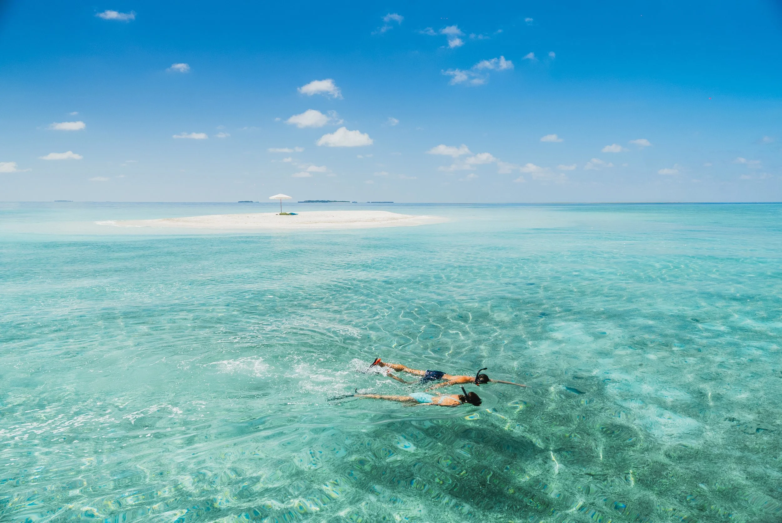 VARU BY ATMOSPHERE - LIFESTYLE - EXCURSION - SANDBANK SNORKELING.jpg